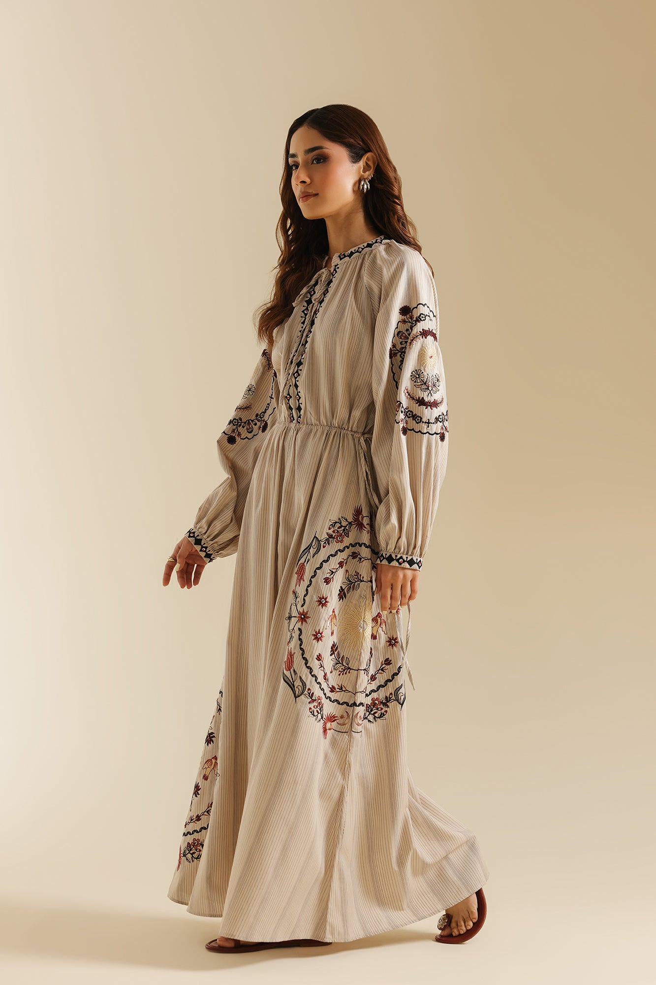 DRESS (E0718/119/004)