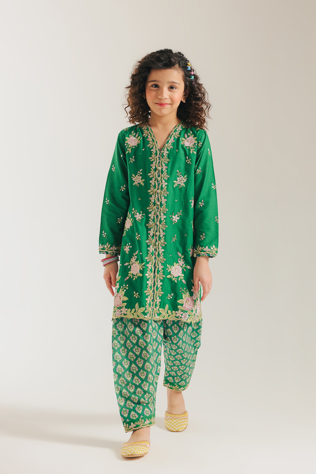 EMBROIDERED SUIT (E0724/404/707 E0724/304/707)