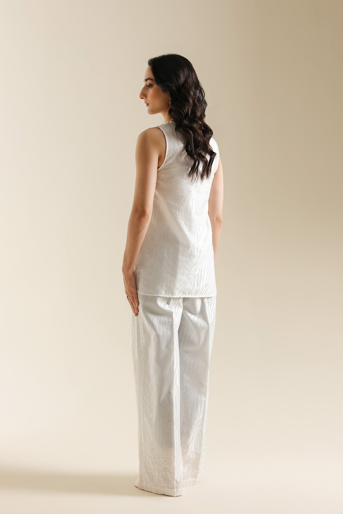 EMBROIDERED SUIT (E0727/119/001)