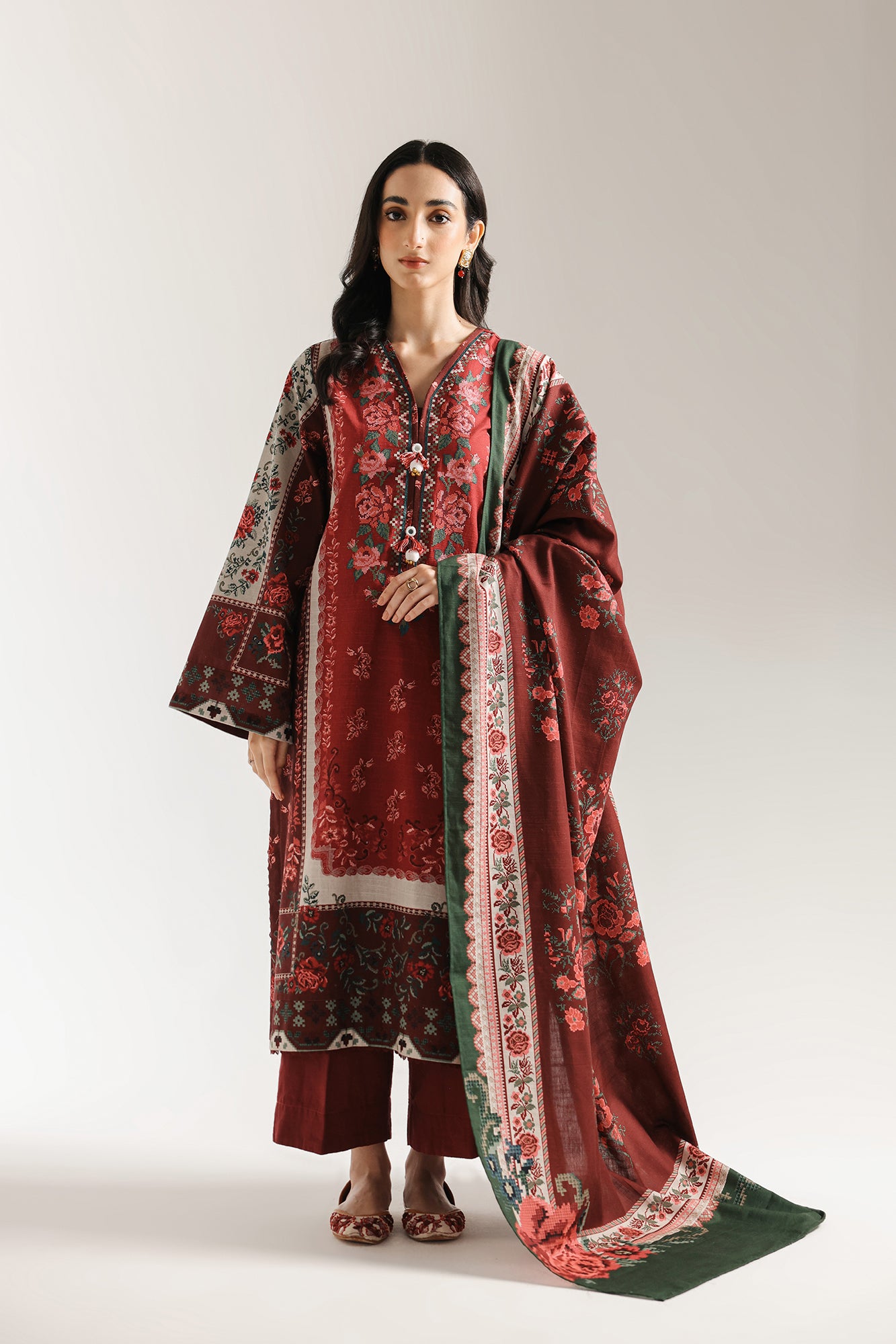 EMBROIDERED SUIT (E0731/203/304)