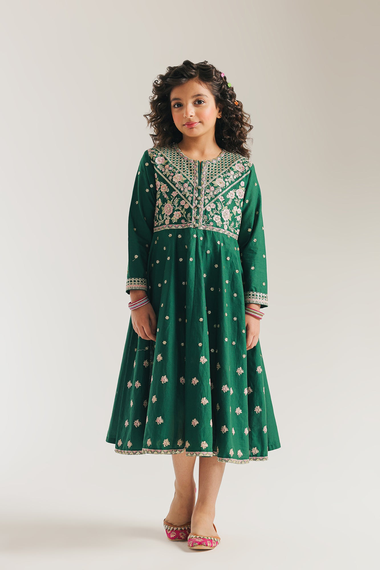 EMBROIDERED PISHWAS (E0735/404/706 E0735/304/706)