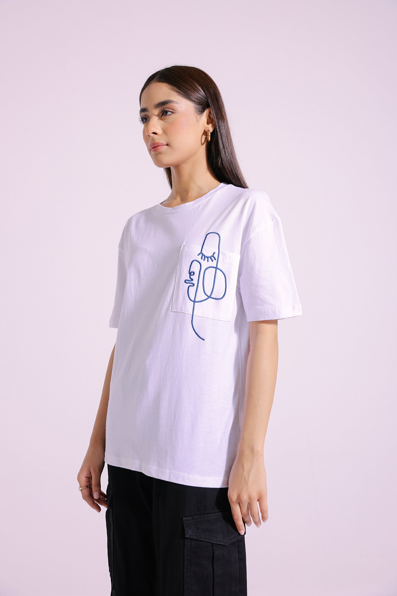 EMBROIDERED T-SHIRT (E0756/108/003)