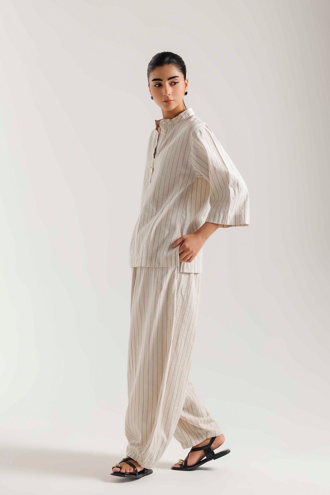 STRIPED SUIT (E0756/116/006)