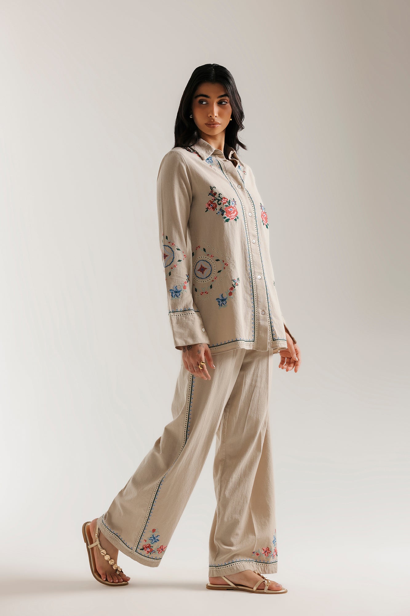 EMBROIDERED SUIT (E0761/106/006)