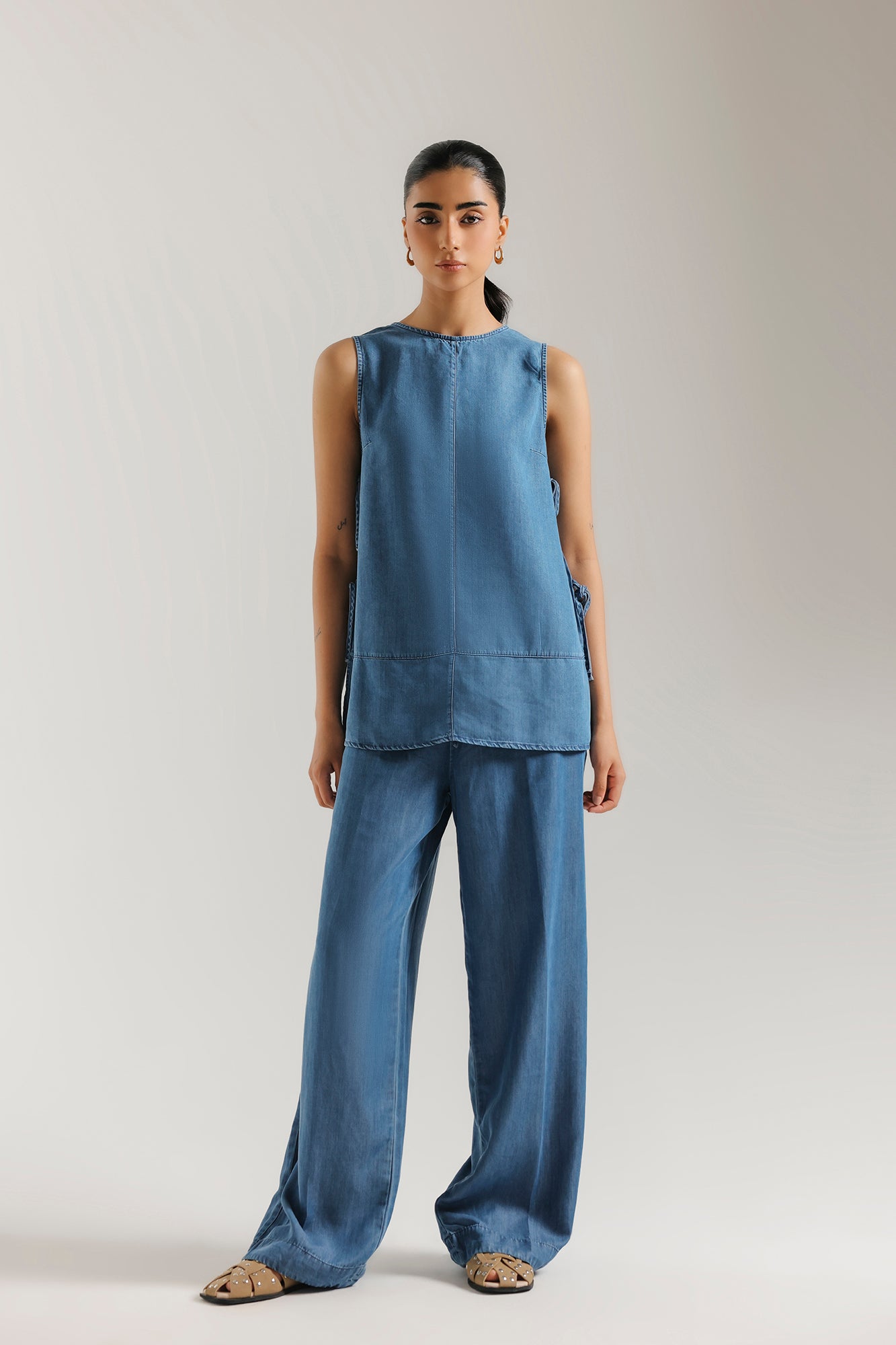 SOLID SUIT (E0766/116/624)