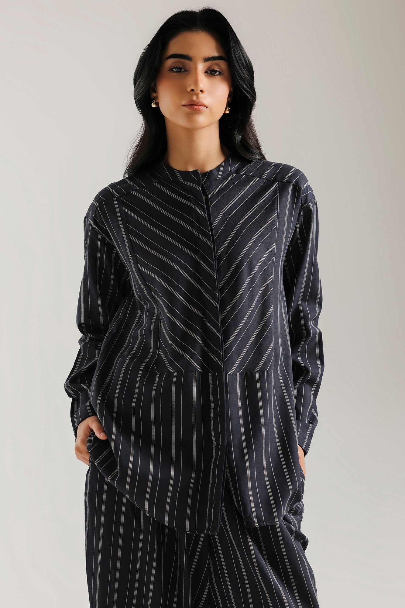 STRIPED SUIT (E0769-116-618)