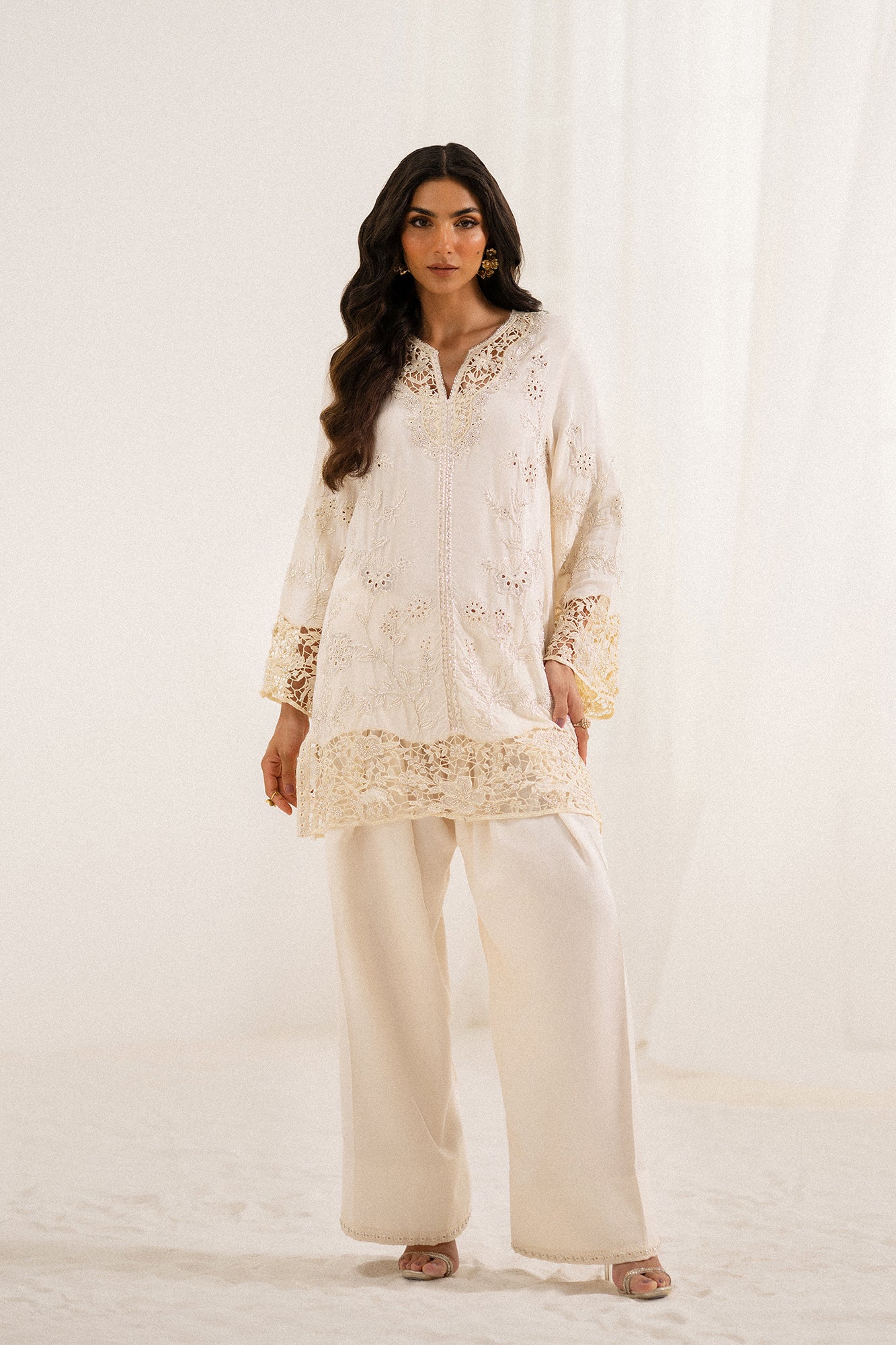 EMBROIDERED SUIT (E0777/104/002)