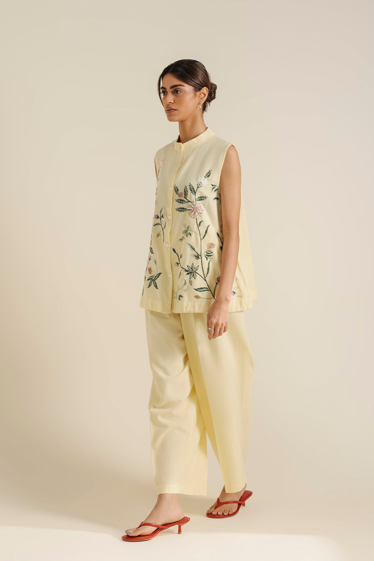 EMBROIDERED SUIT (E0780/106/115)