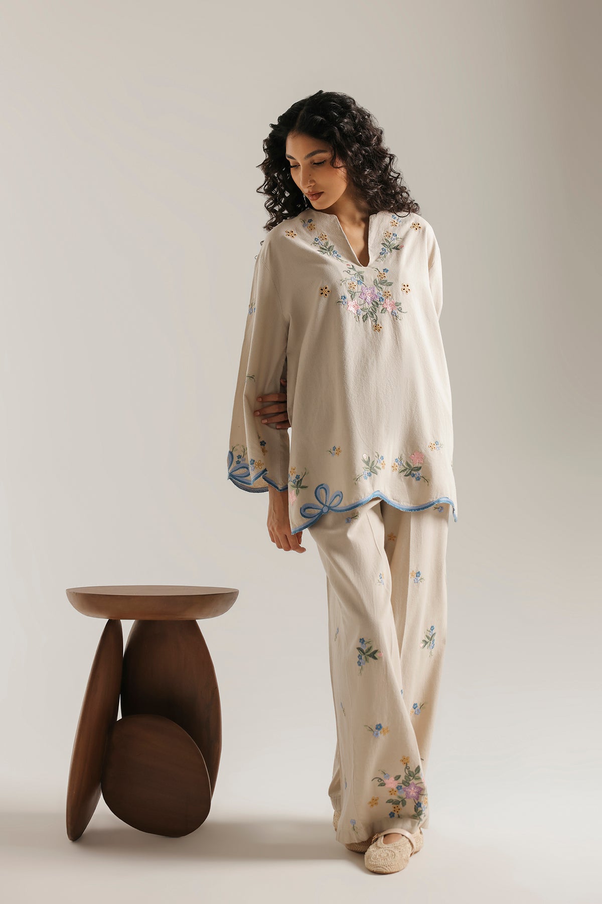 EMBROIDERED SUIT (E0785-106-006)
