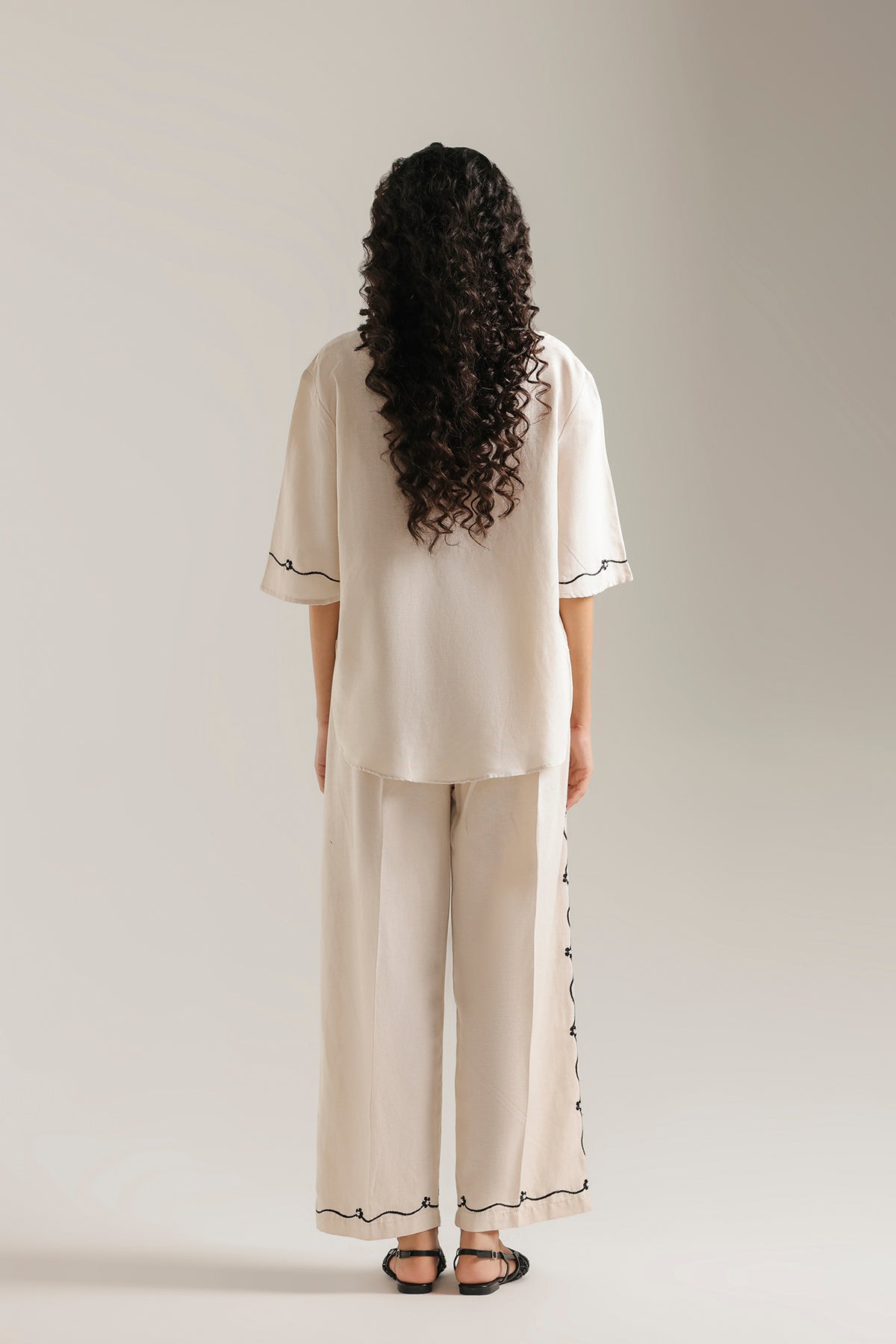 SOLID SUIT (E0801-106-002)