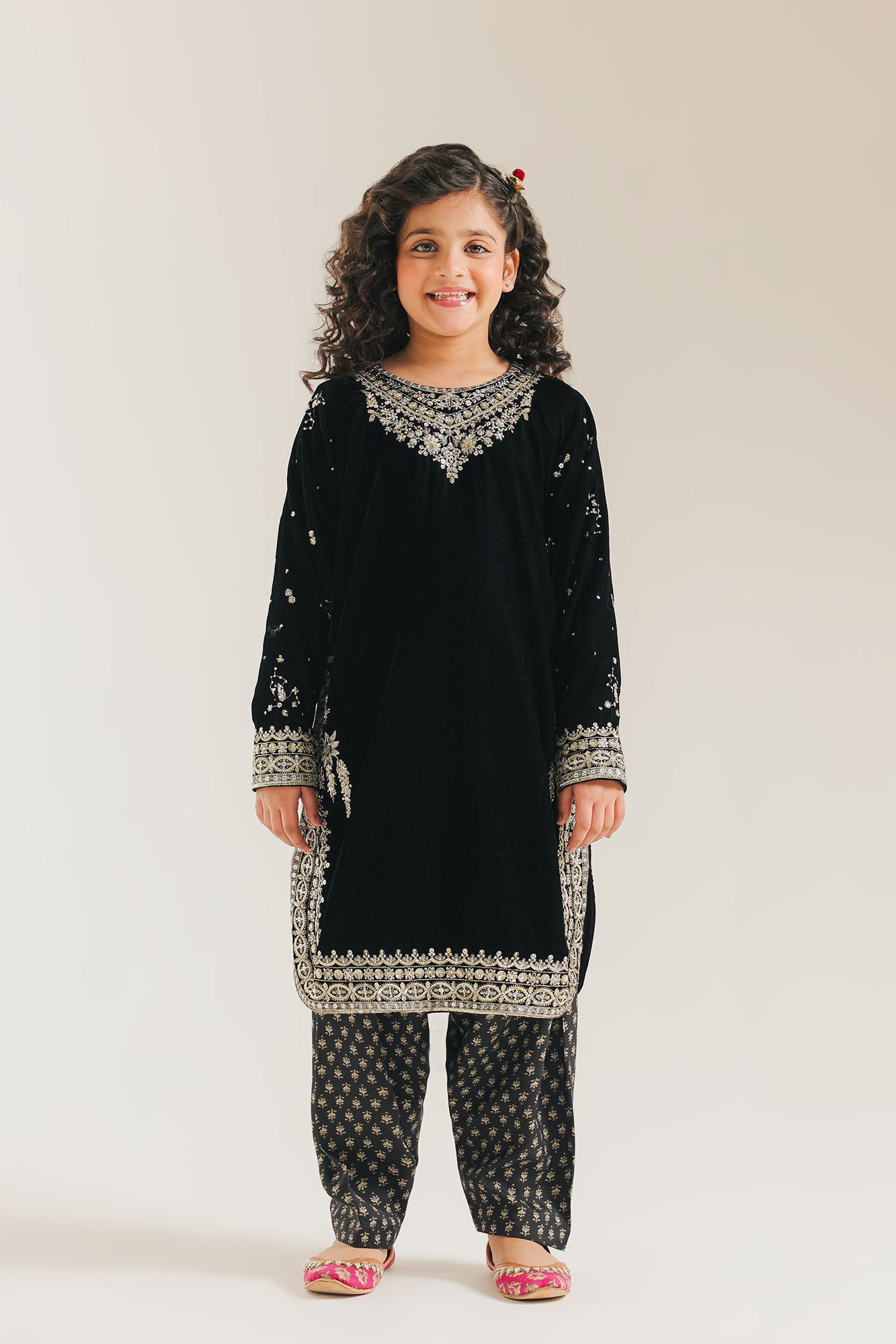 EMBROIDERED SUIT (E0802/404/902 E0802/304/902)