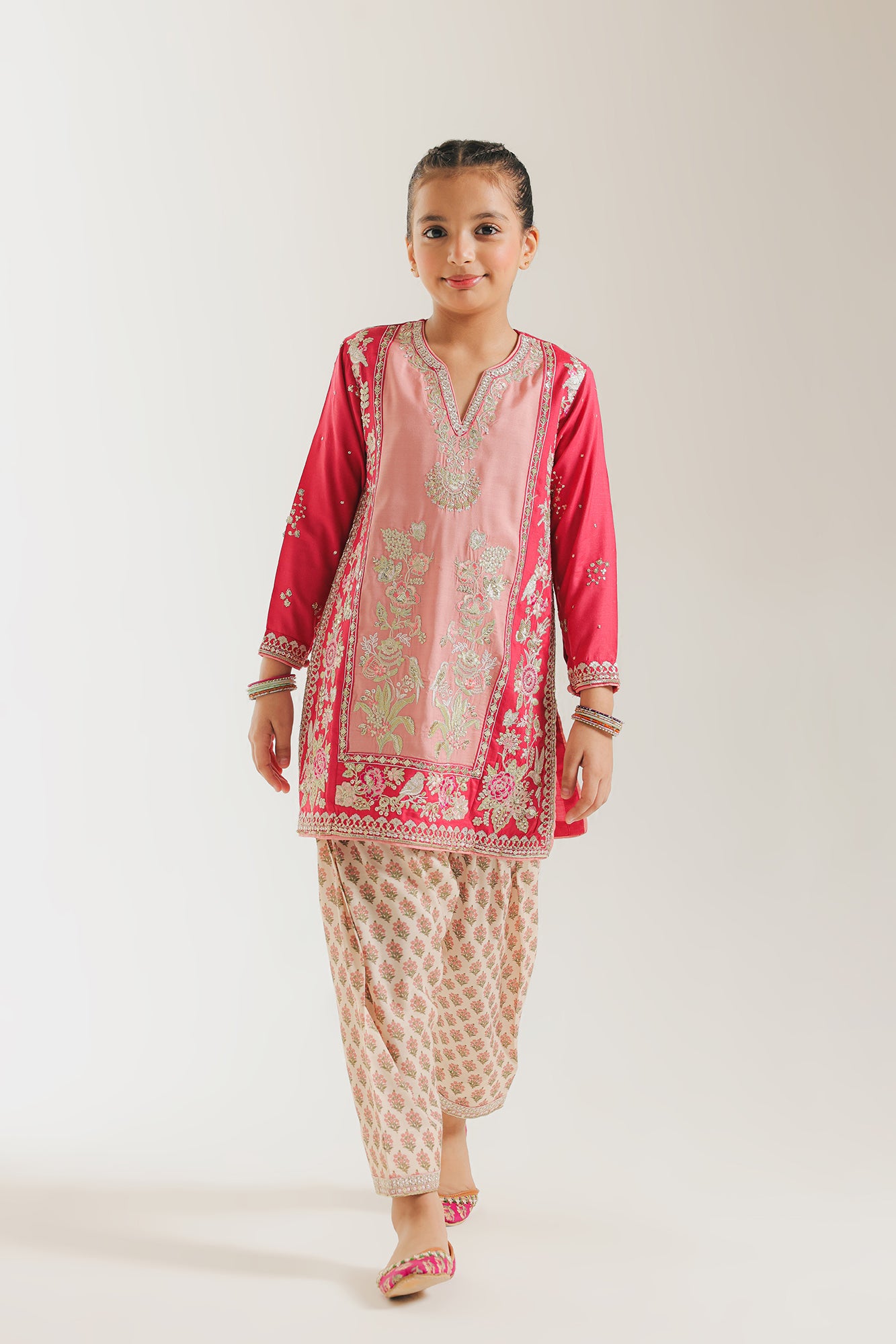 EMBROIDERED SUIT (E0804/404/406 E0804/304/406)