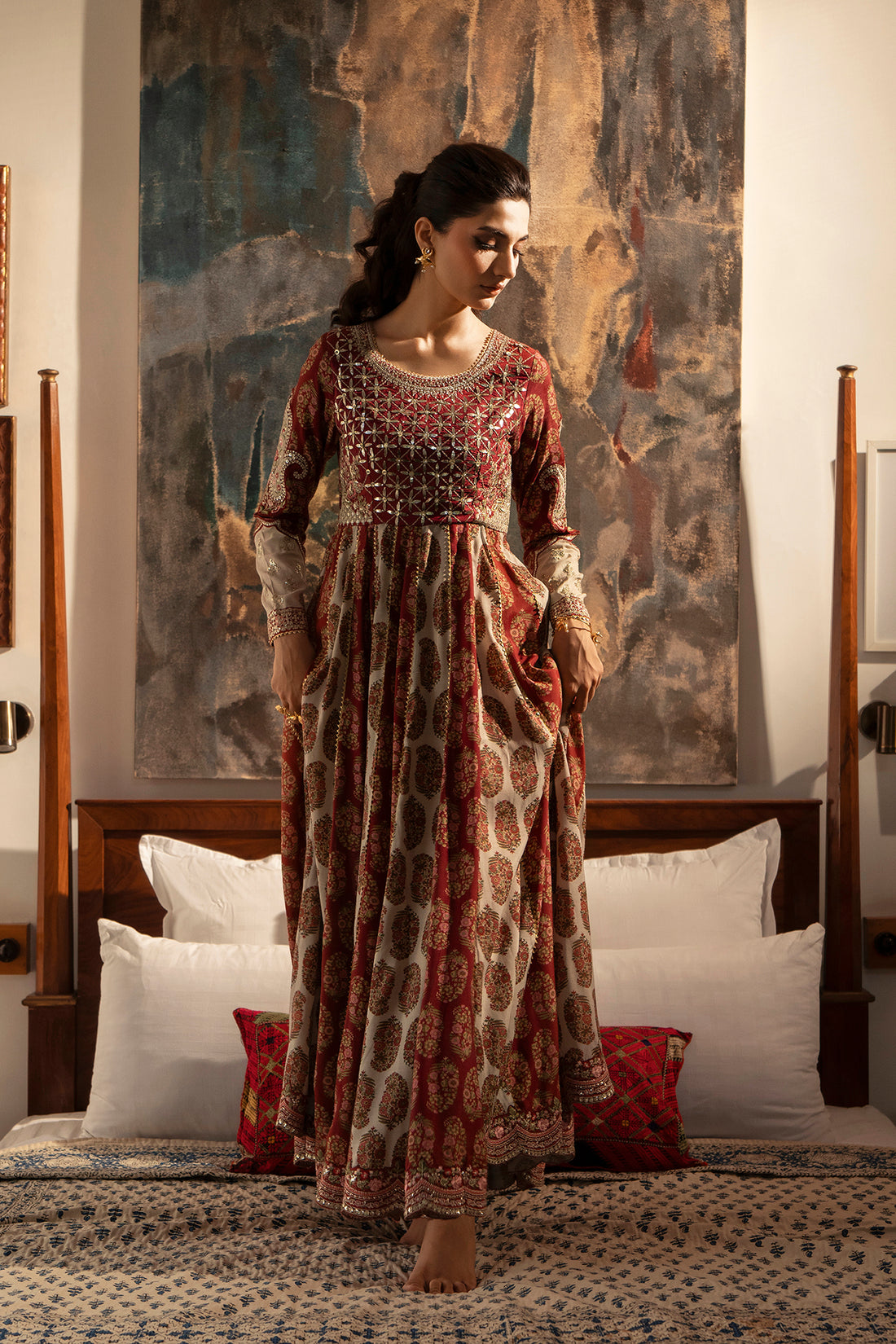 EMBROIDERED DRESS (E0806/104/415)