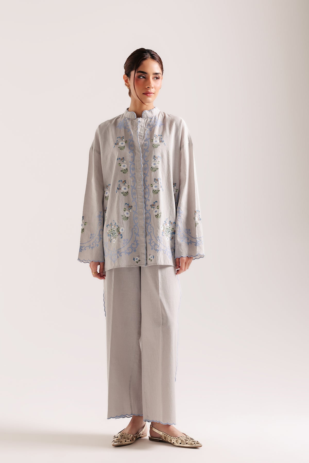EMBROIDERED SUIT (E0806/106/913)