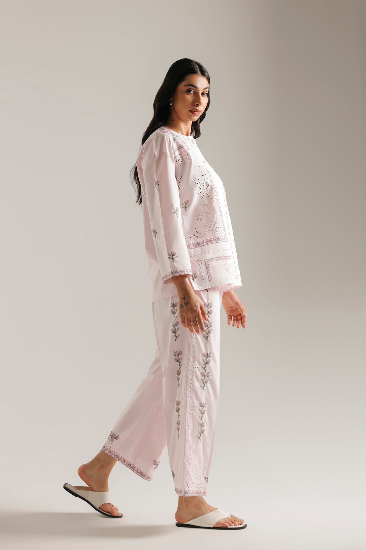 EMBROIDERED SUIT (E0809-106-316)