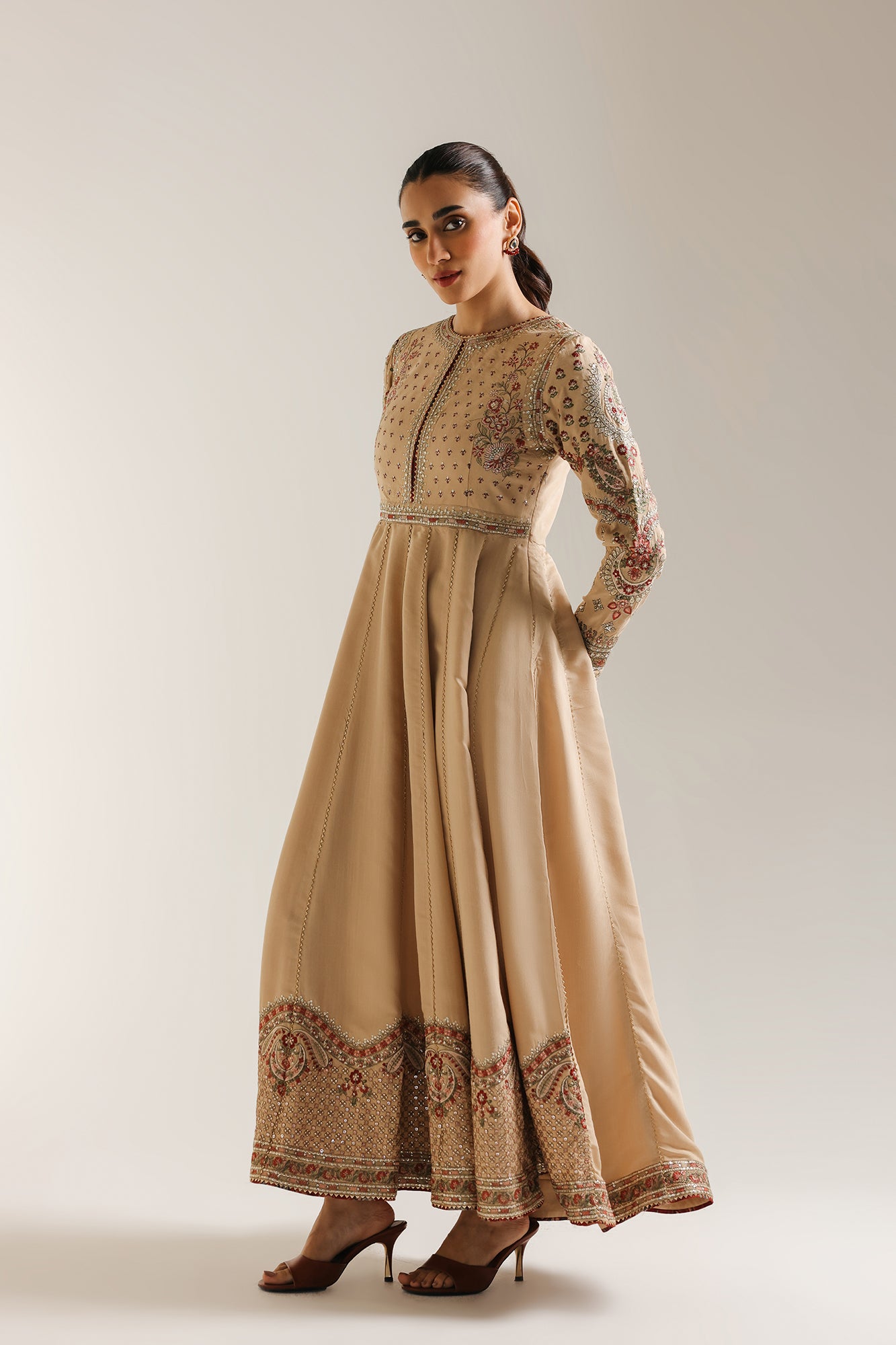 EMBROIDERED PISHWAS (E0811/104/007)