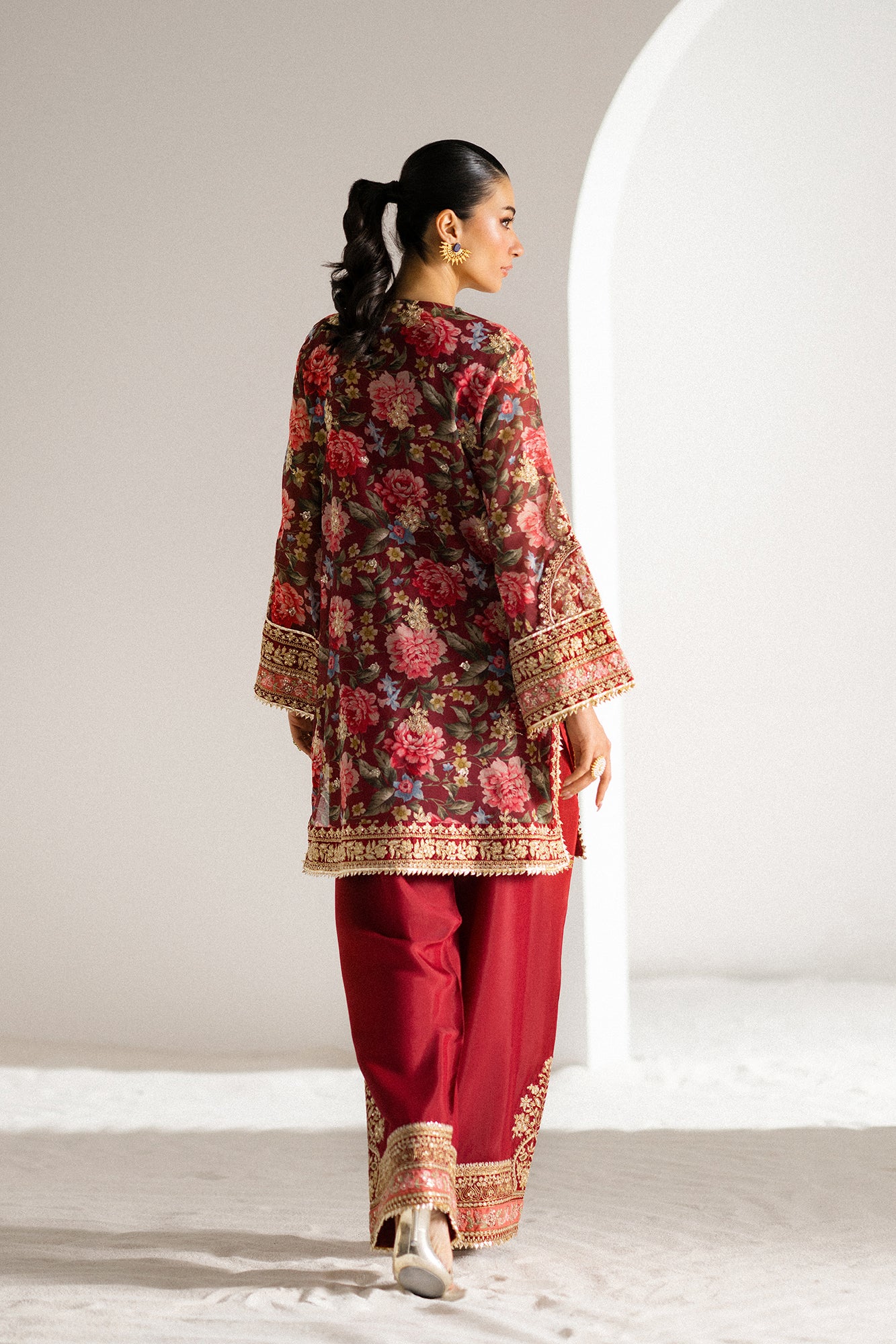 EMBROIDERED SUIT (E0815/104/416)
