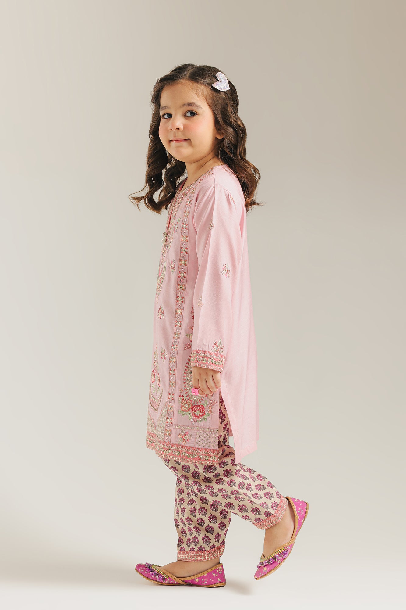 EMBROIDERED SUIT (E0819/404/316 E0819/304/316)