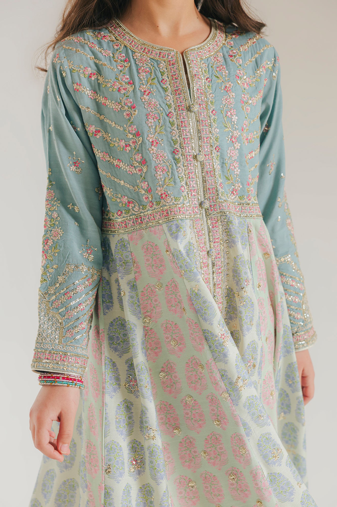 EMBROIDERED DRESS (E0826/404/718 E0826/304/718)