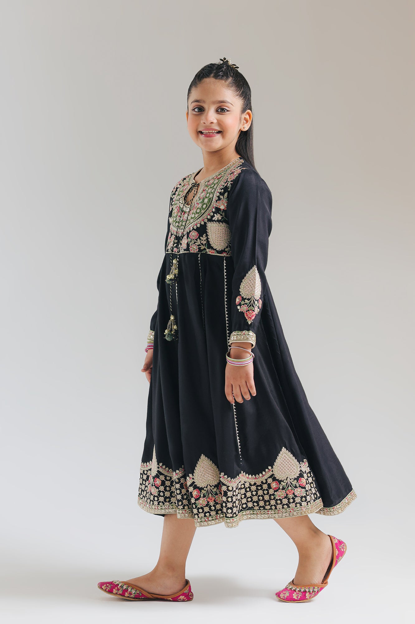 EMBROIDERED DRESS (E0831/404/902 E0831/304/902)