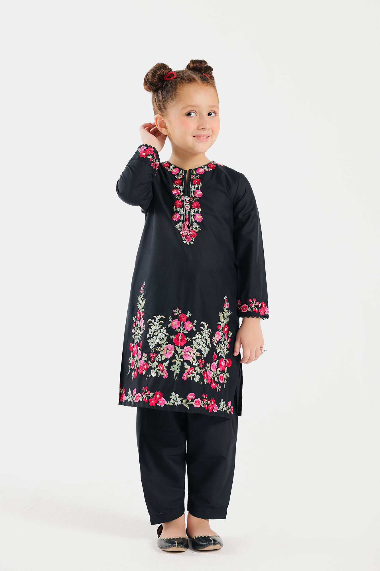 EMBROIDERED SUIT (E0834/402/902 E0834/302/902)