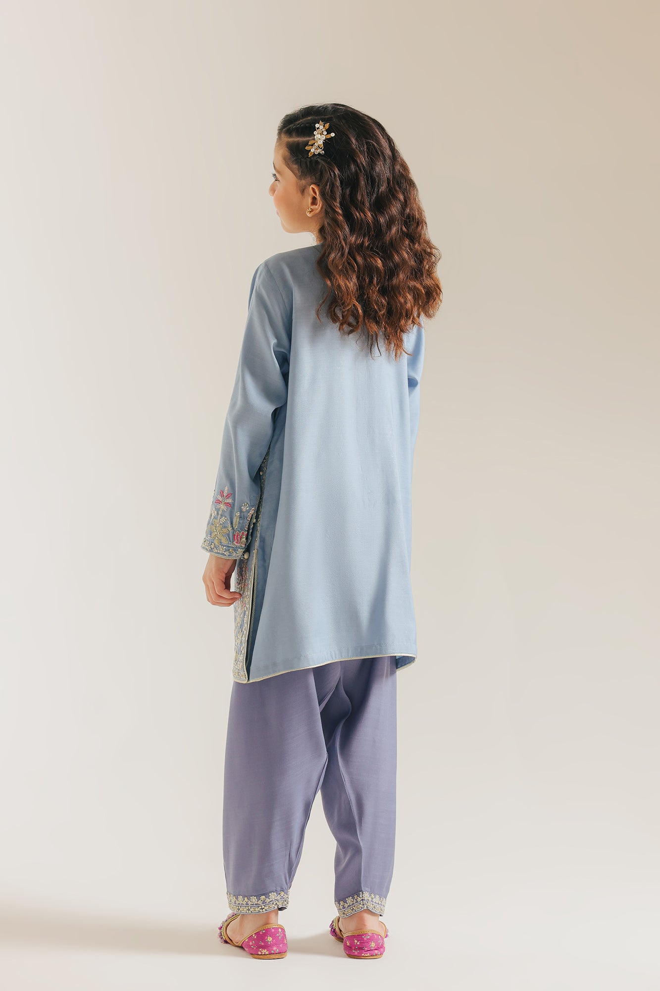 EMBROIDERED SUIT (E0834/404/632 E0834/304/632)