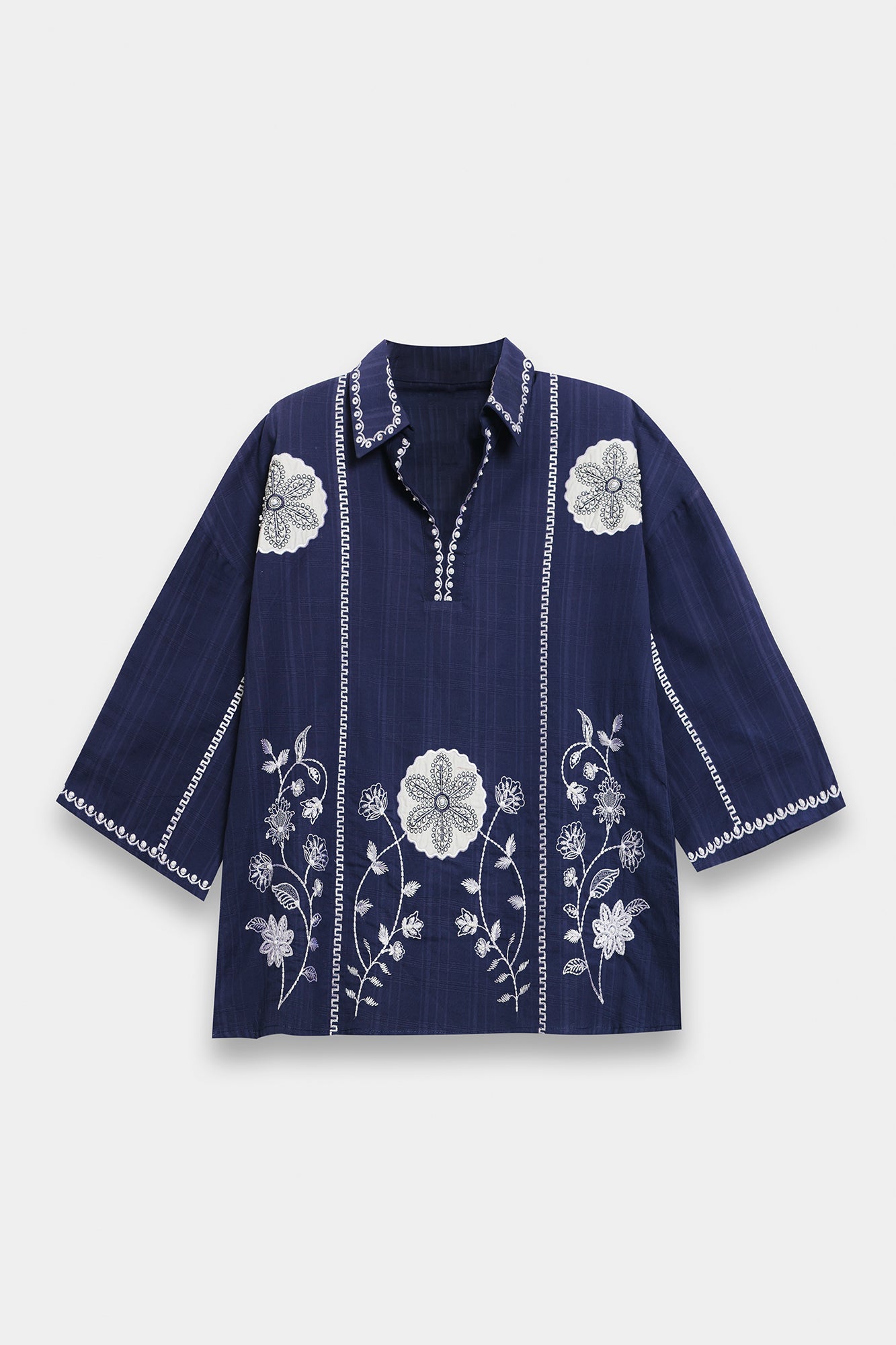 EMBROIDERED TOP (E0835/119/619)