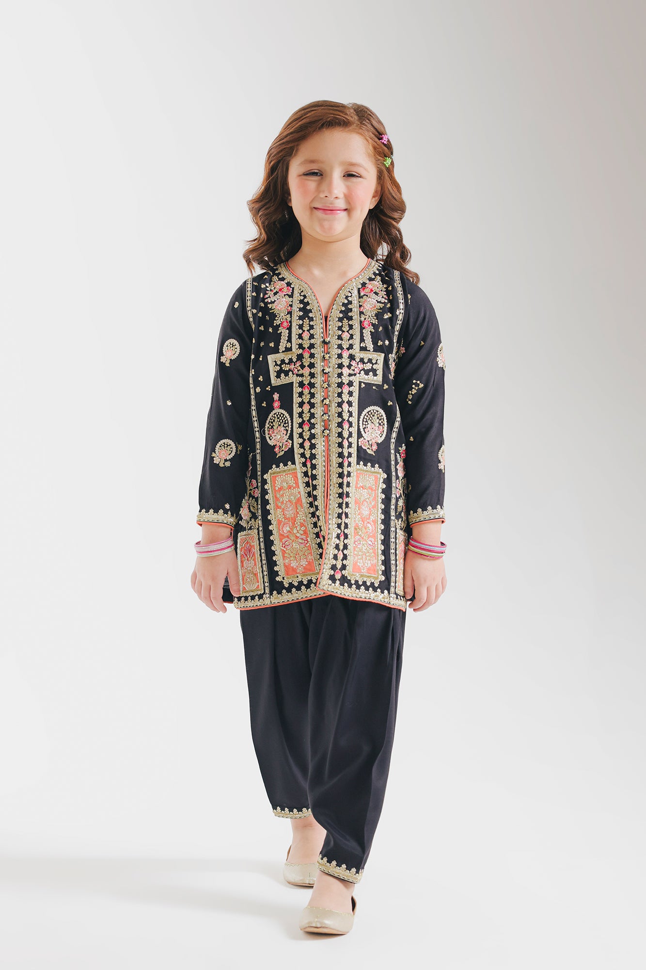 EMBROIDERED SUIT (E0837/404/901 E0837/304/901)