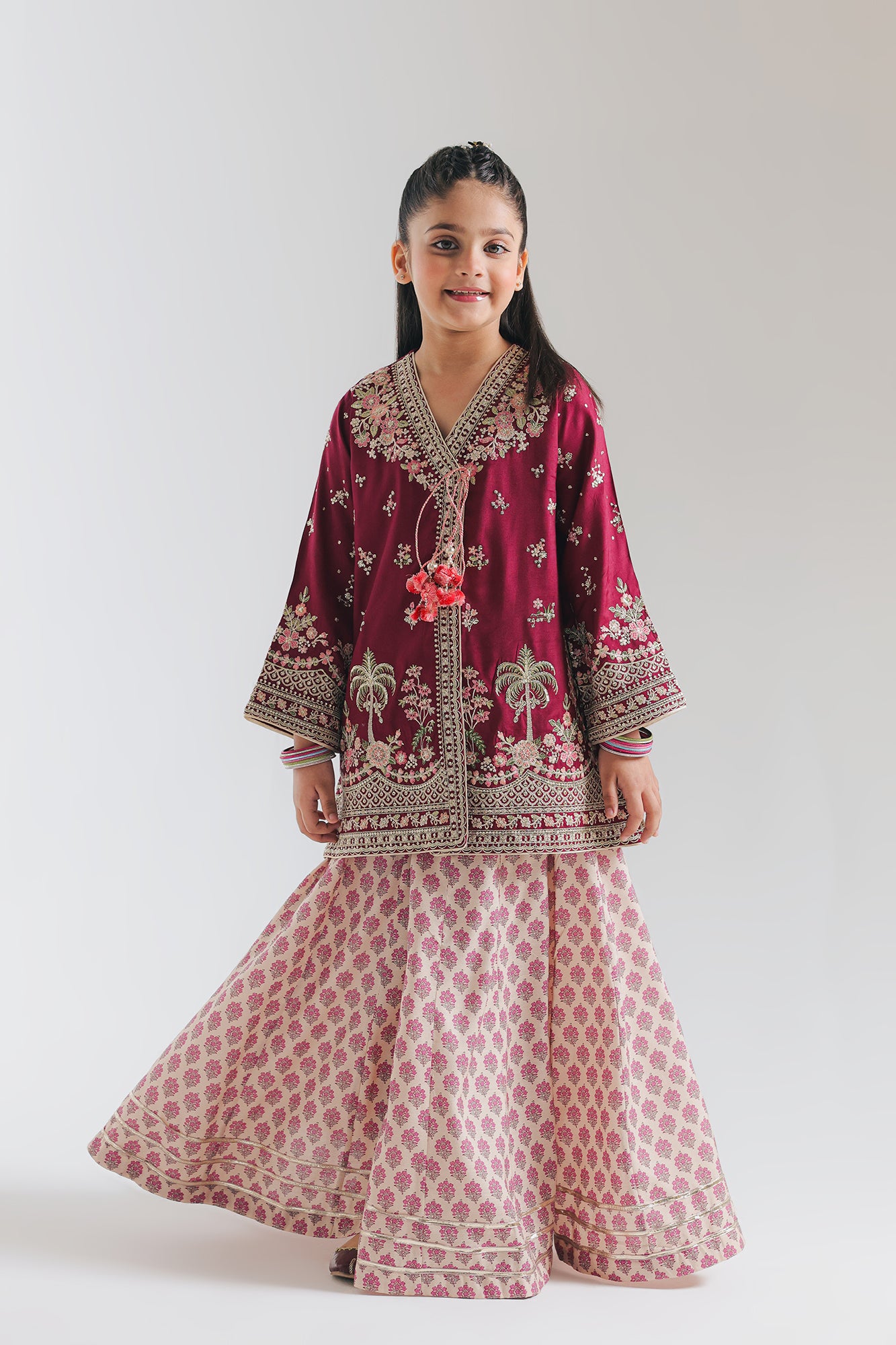 EMBROIDERED SUIT (E0839/404/404 E0839/304/404)