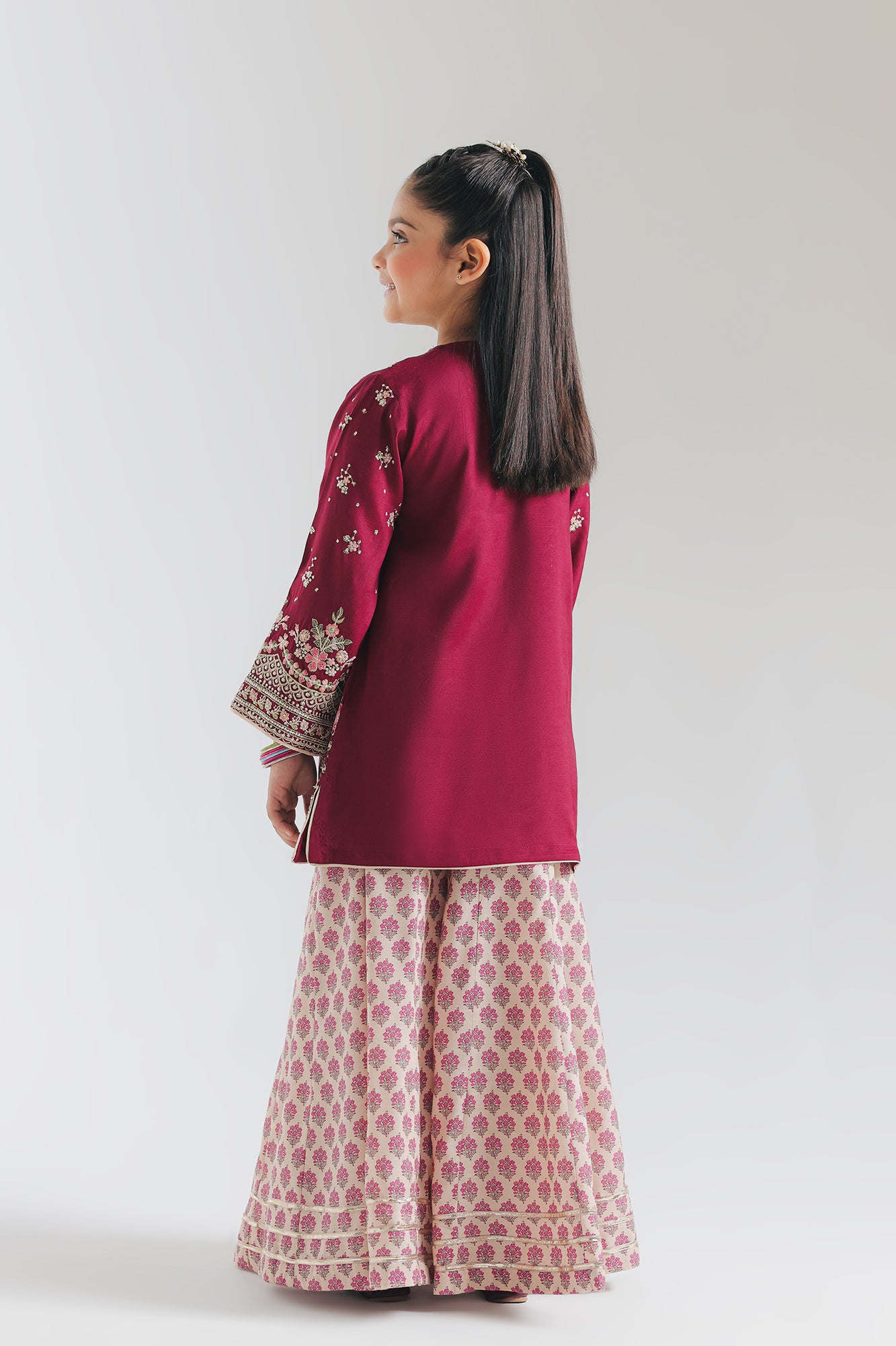 EMBROIDERED SUIT (E0839/404/404 E0839/304/404)