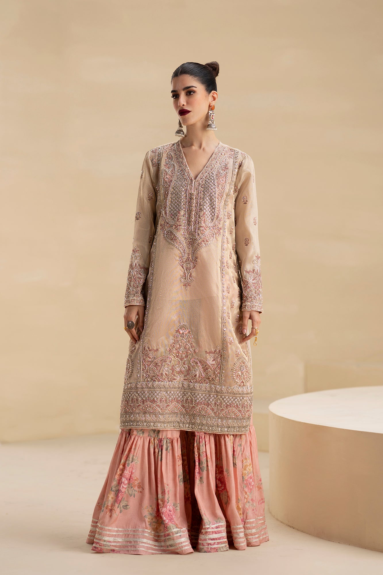 EMBROIDERED SUIT (E0843/104/131)