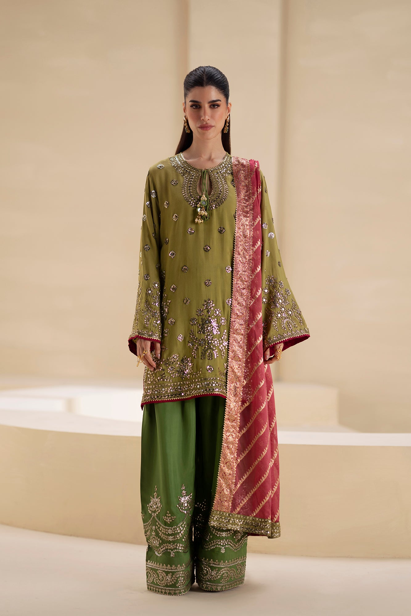 EMBROIDERED SUIT (E0854/104/122)