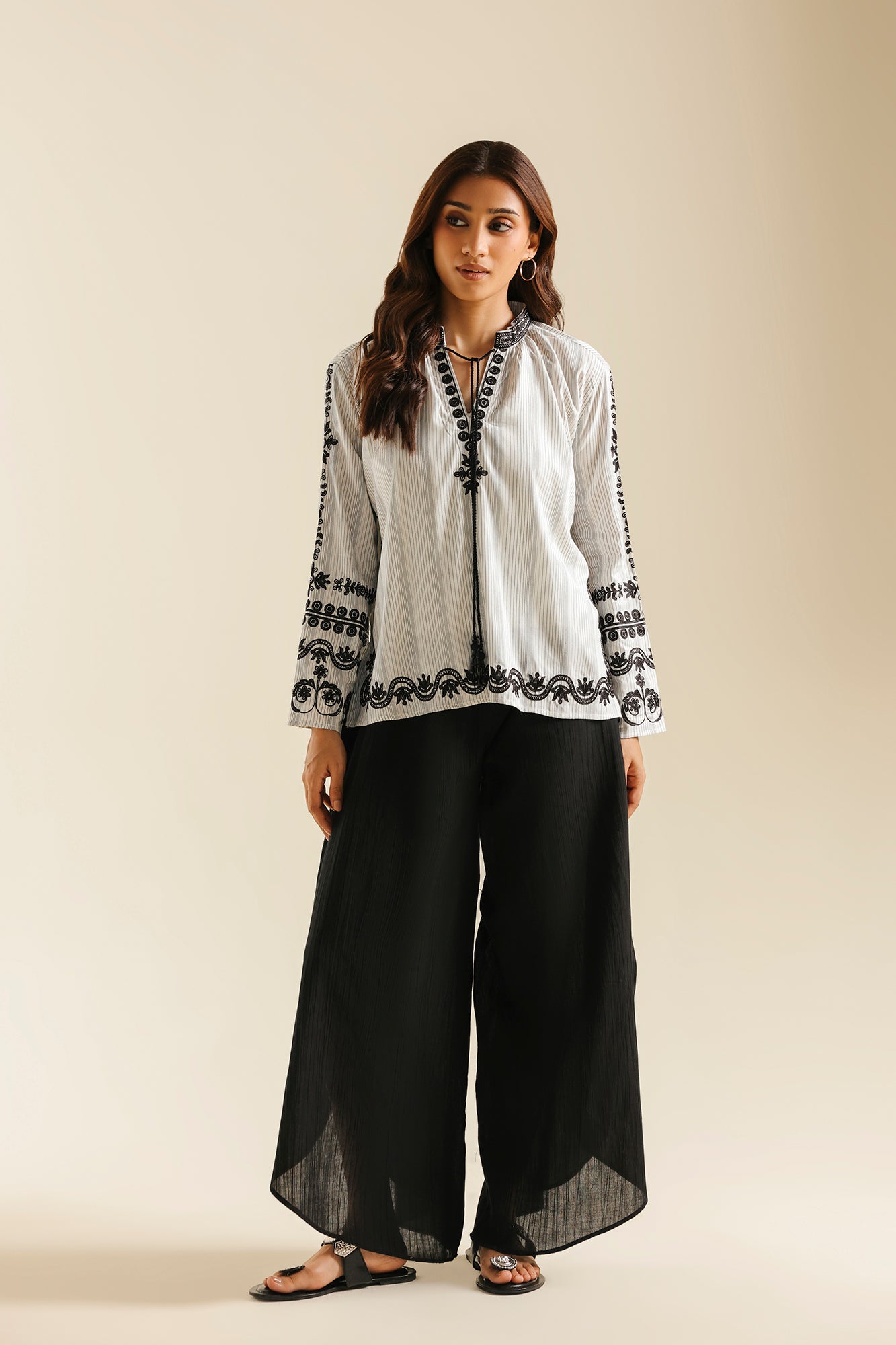 Retail Price: 6,990/-PKR