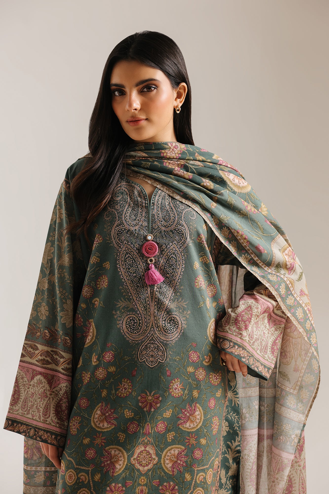 EMBROIDERED SUIT (E0880/202/708)