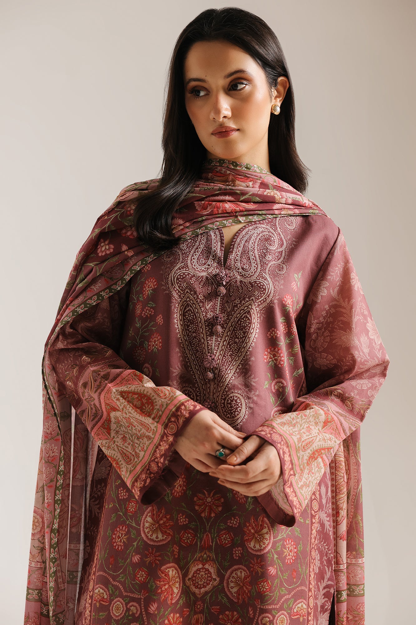 EMBROIDERED SUIT (E0880/202/805)