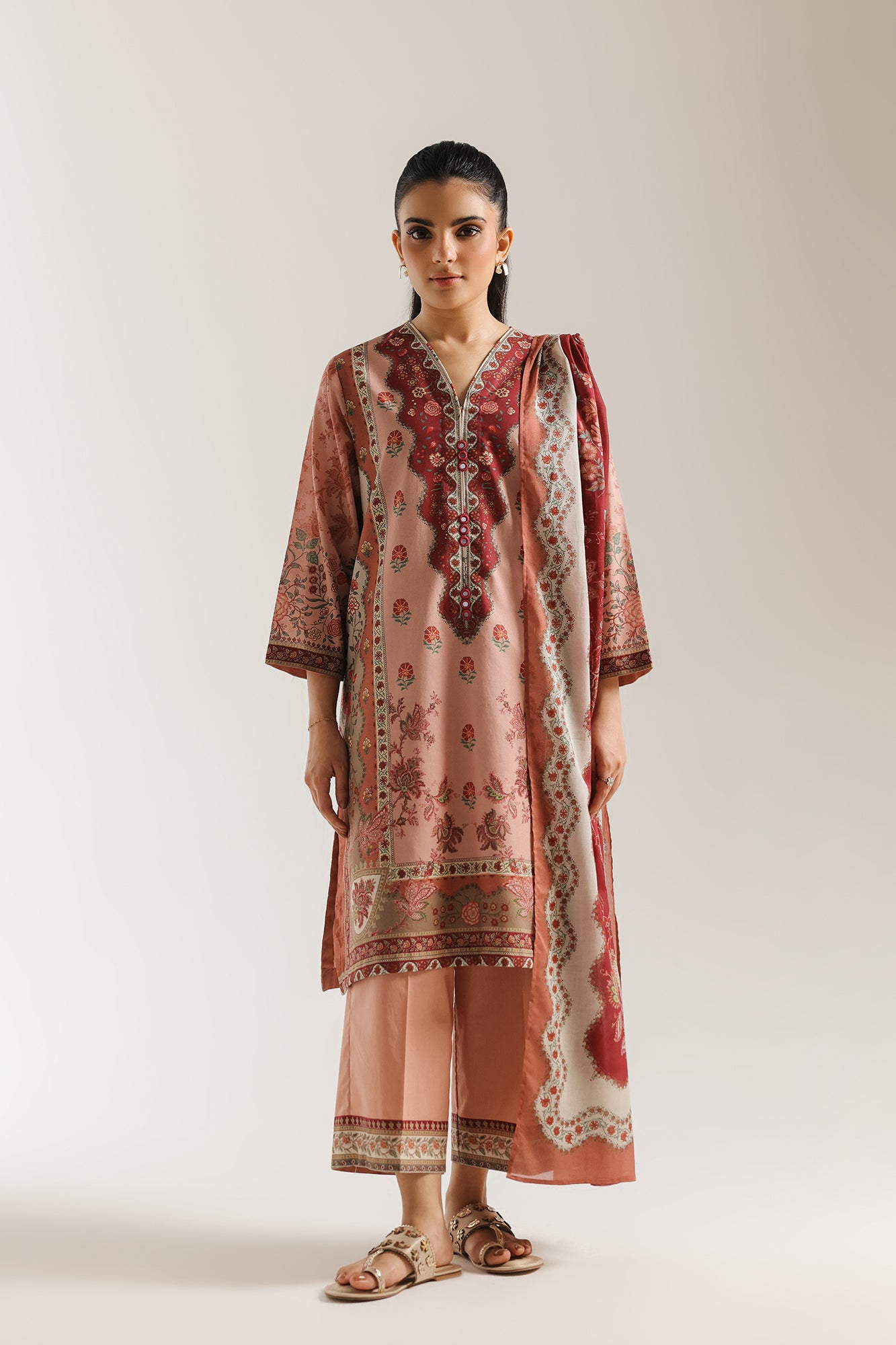 EMBROIDERED SUIT (E0882/202/813)