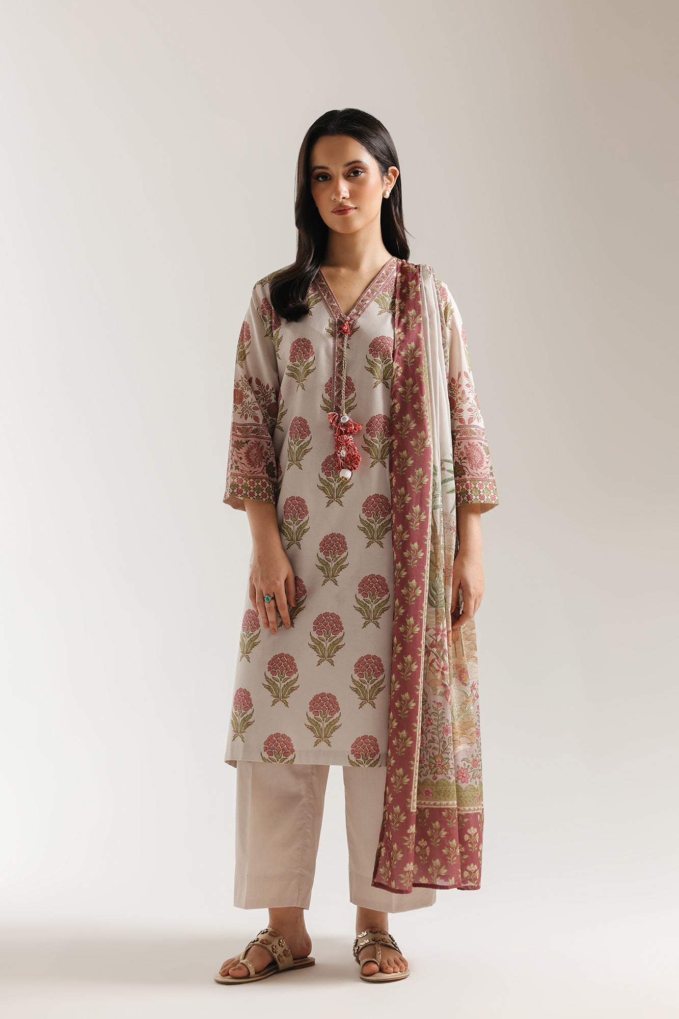 EMBROIDERED SUIT (E0887/202/003)