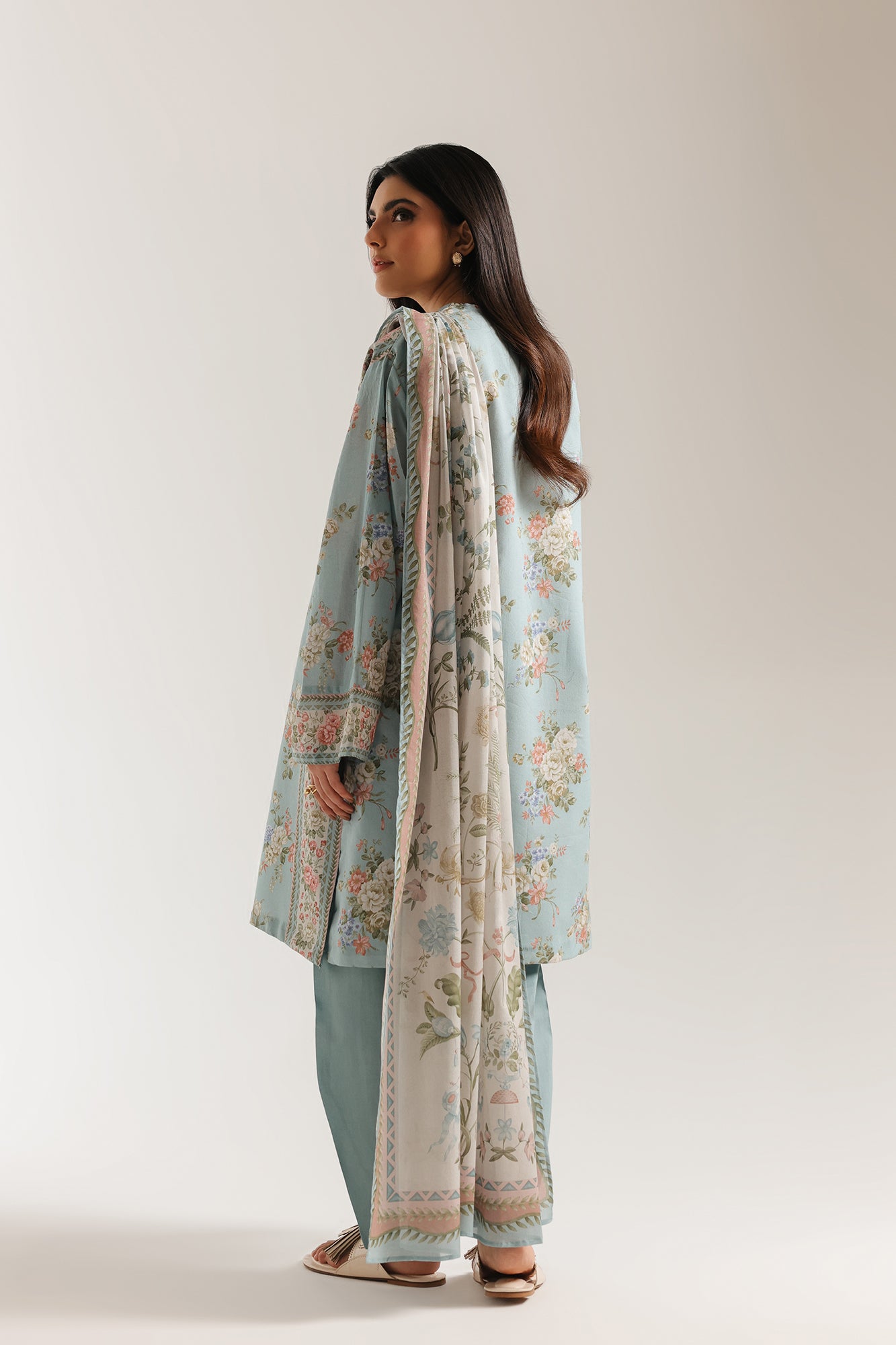 EMBROIDERED SUIT (E0889/202/616)