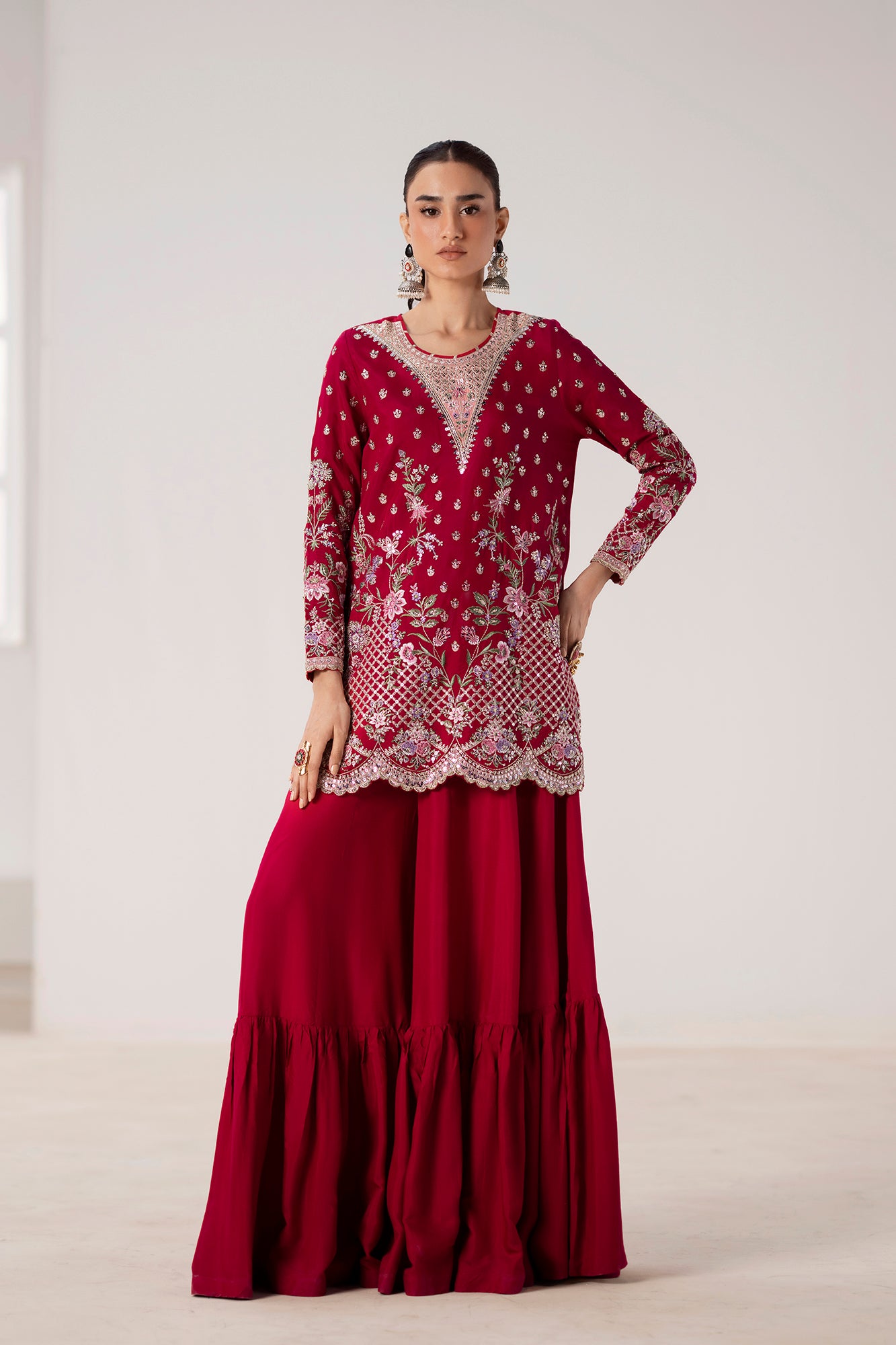 EMBROIDERED SUIT (E0902/104/418)