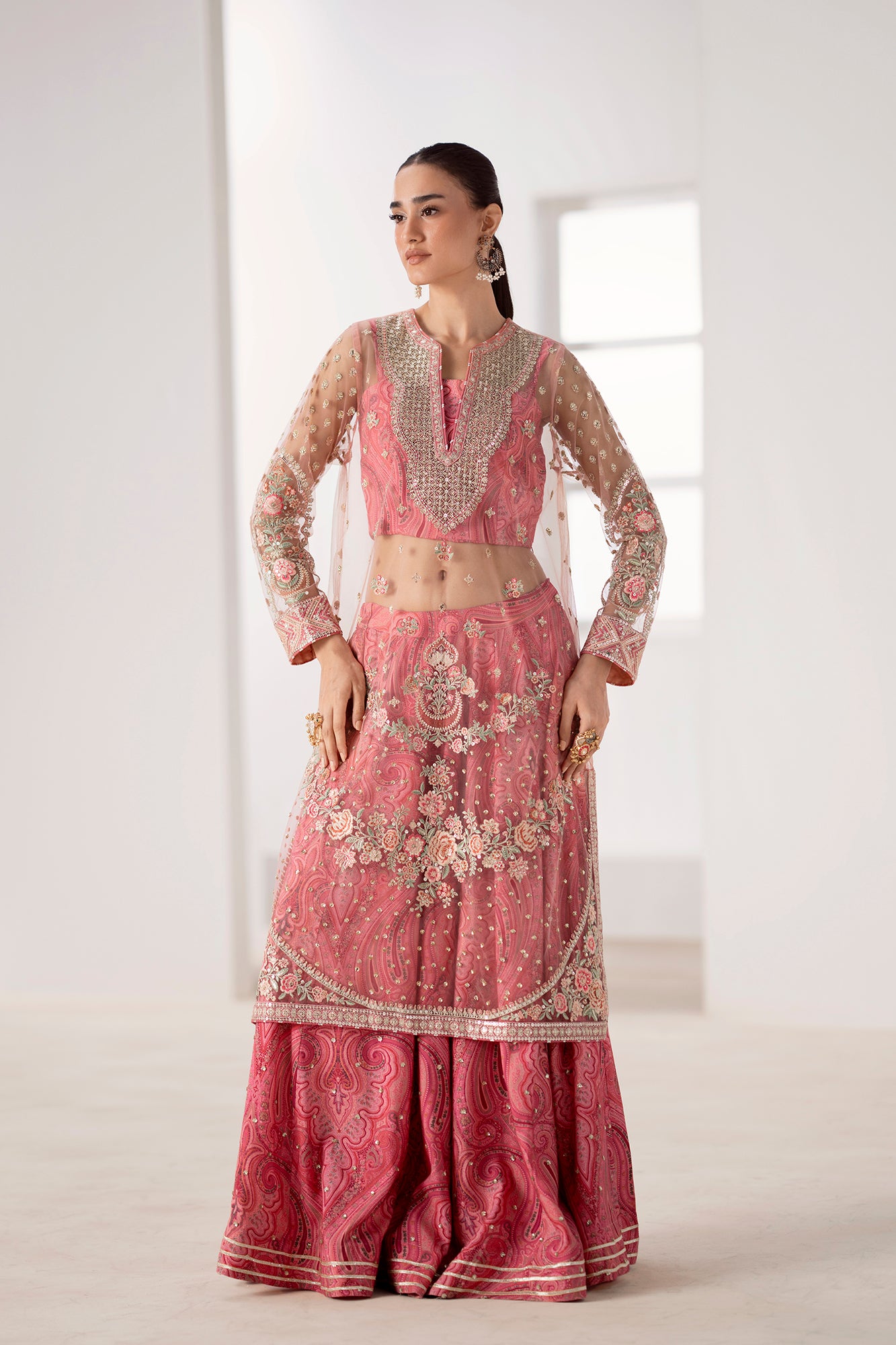 EMBROIDERED SUIT (E0908/104/315)