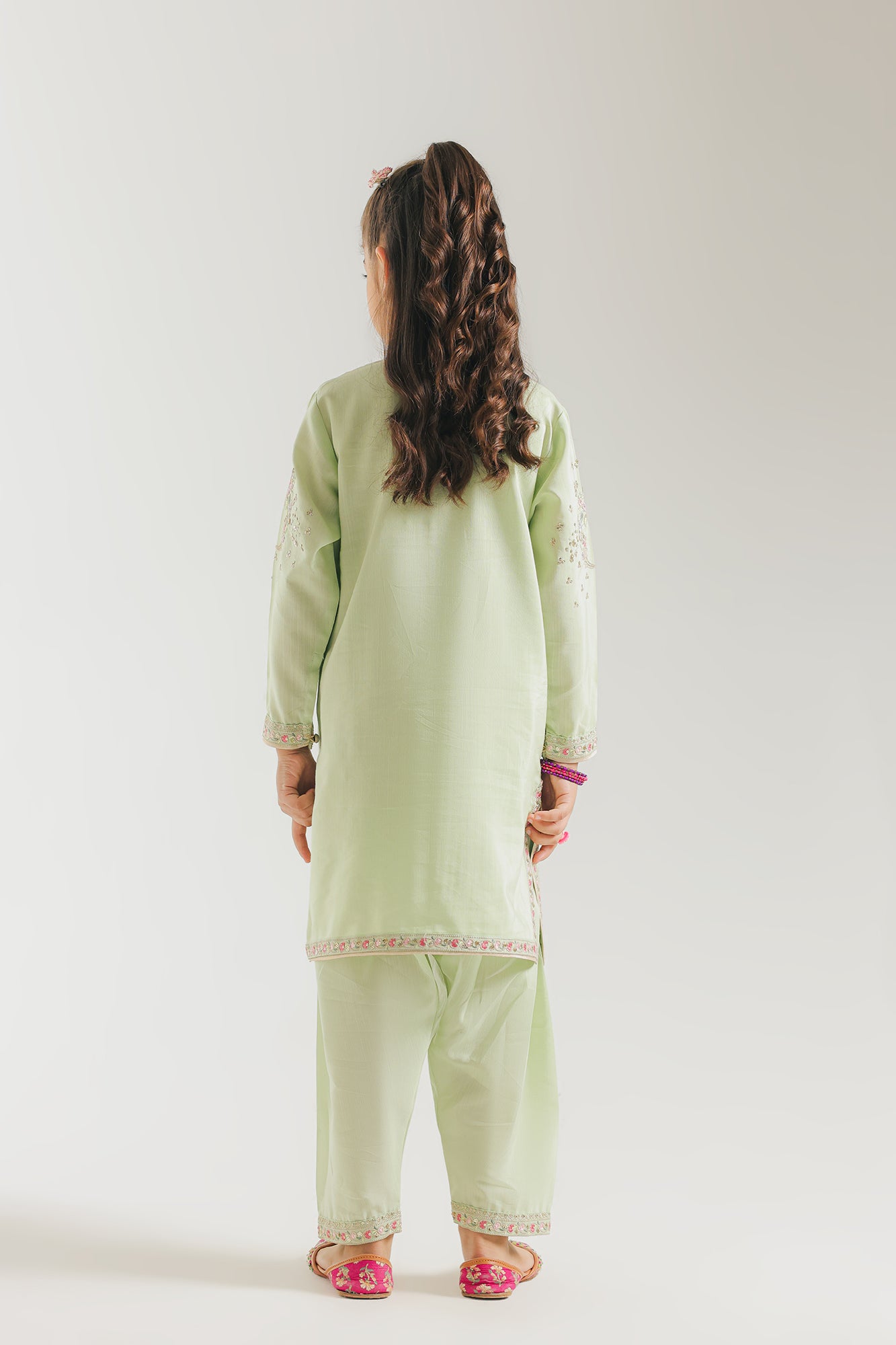 EMBROIDERED SUIT (E0910/404/130 E0910/304/130)