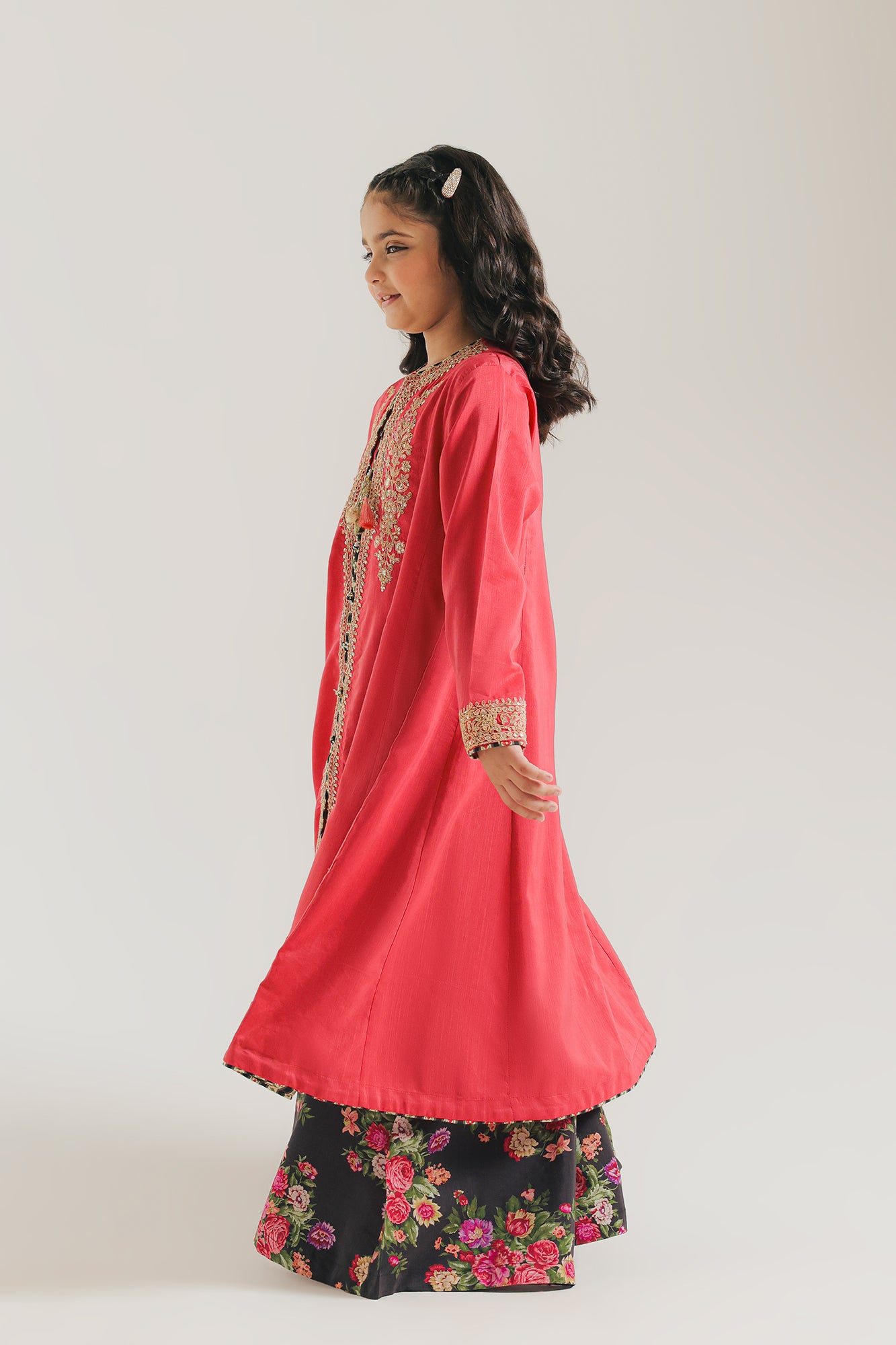 EMBROIDERED SUIT (E0911/404/313 E0911/304/313)
