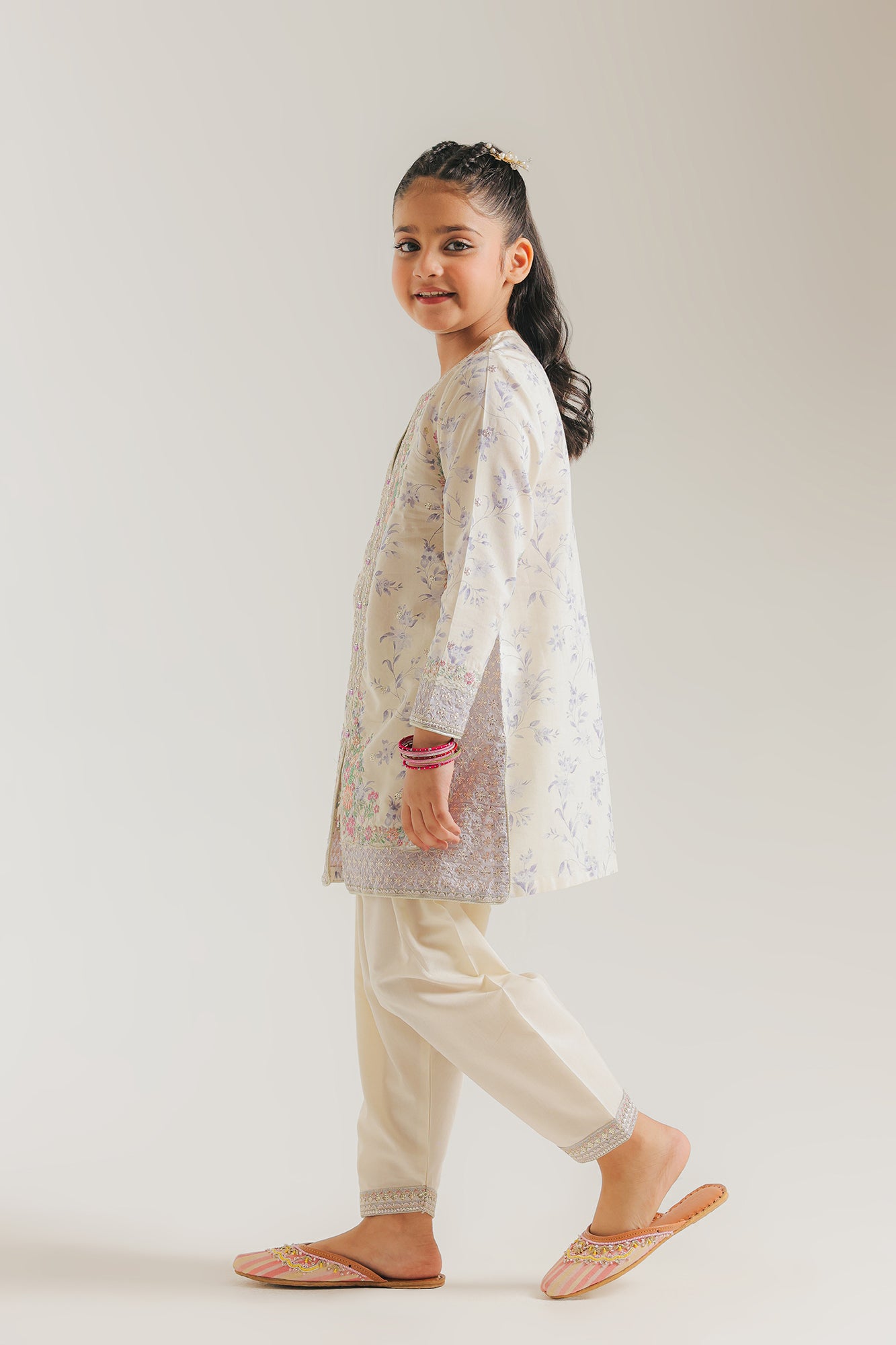 EMBROIDERED SUIT (E0917/404/002 E0917/304/002)