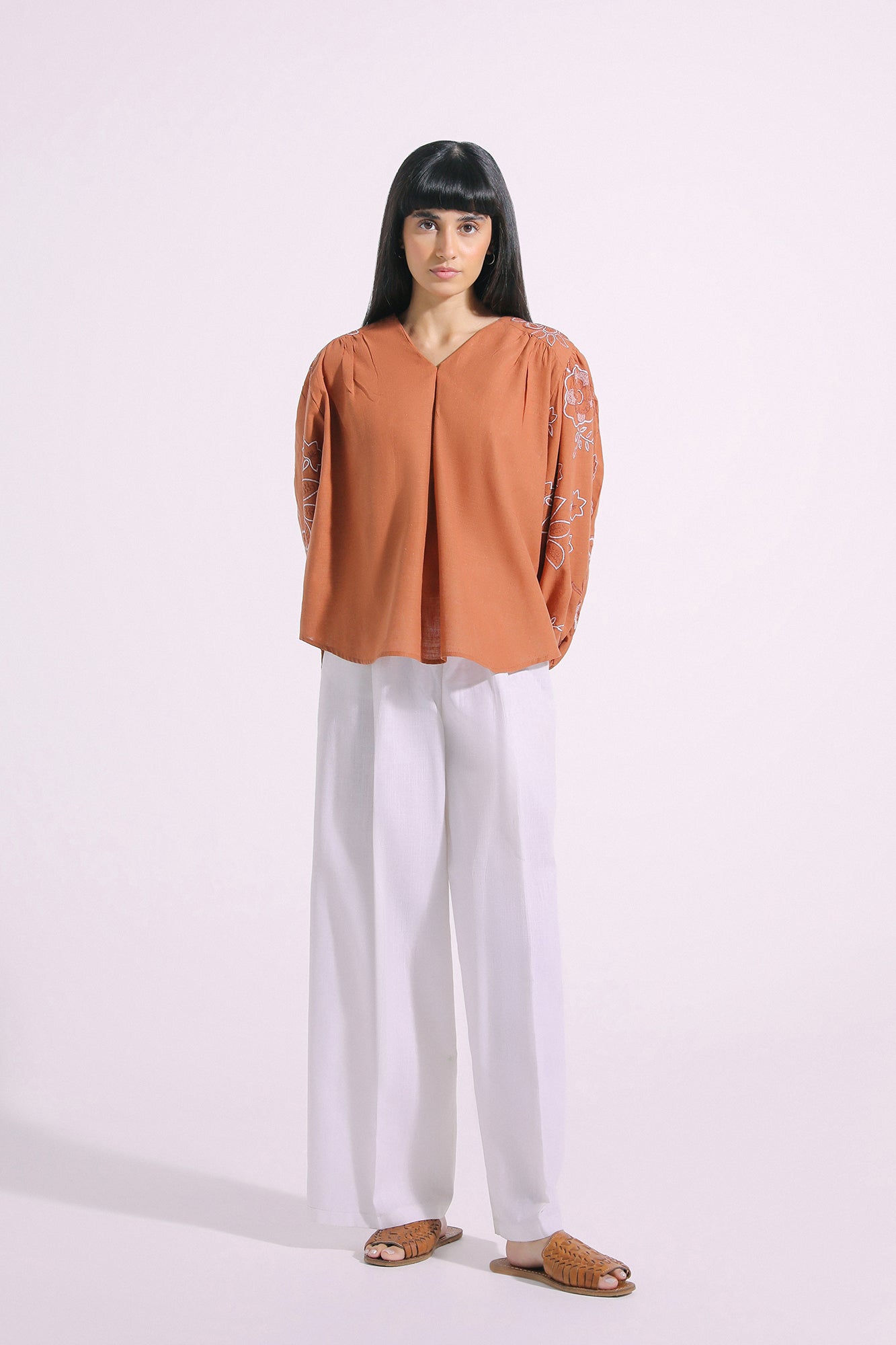 EMBROIDERED TOP (E0927/101/203)