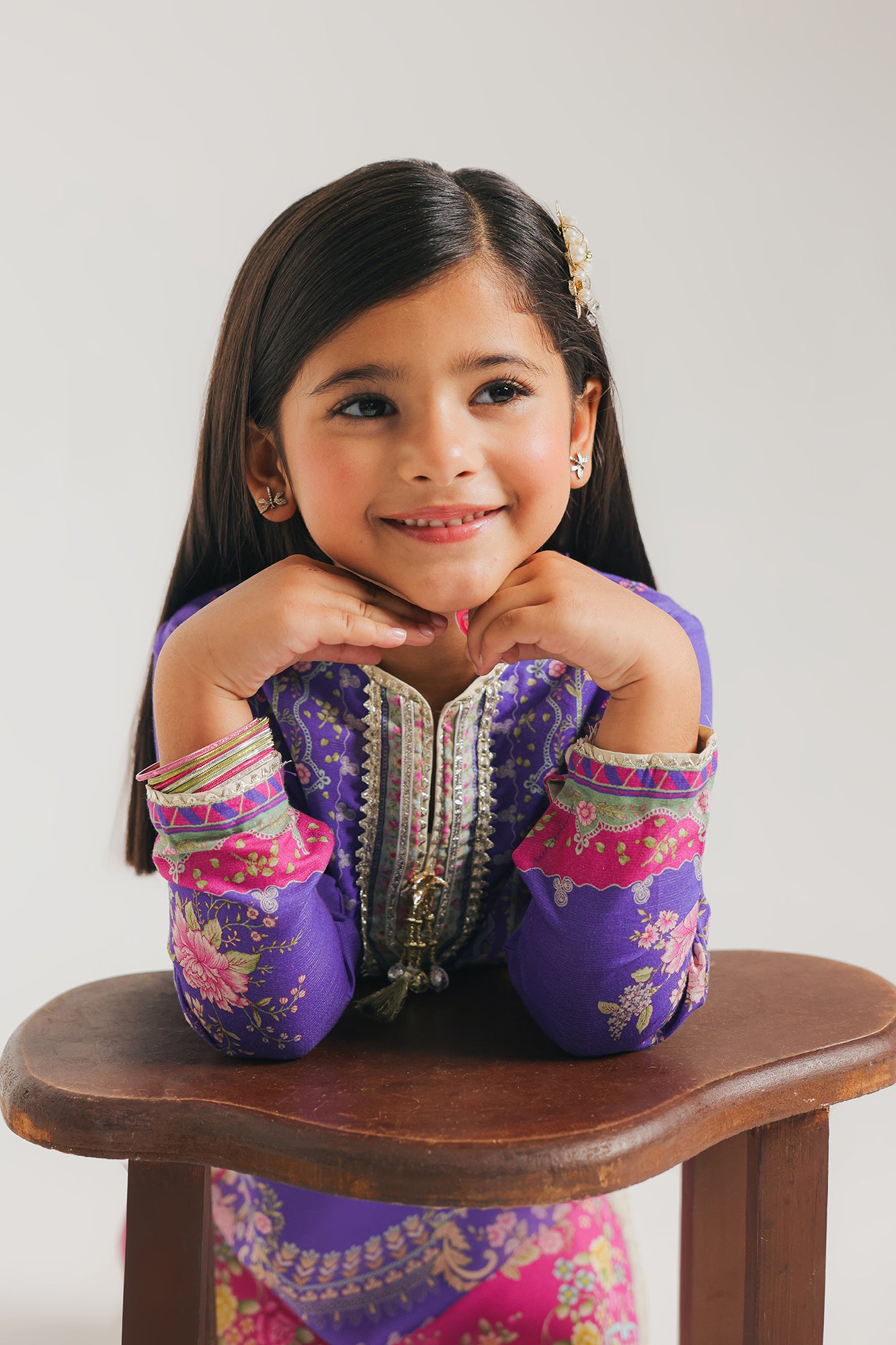 EMBROIDERED SUIT (E0932/404/508 E0932/304/508)