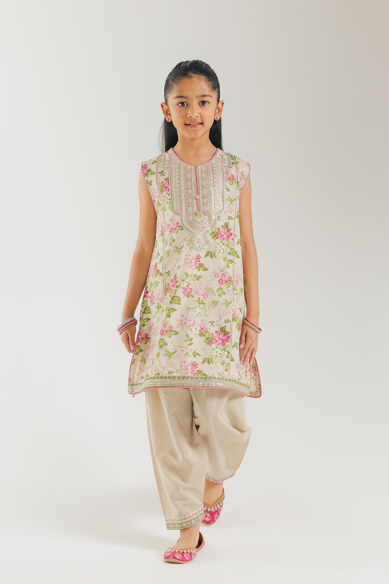 EMBROIDERED SUIT (E0935/404/004 E0935/304/004)