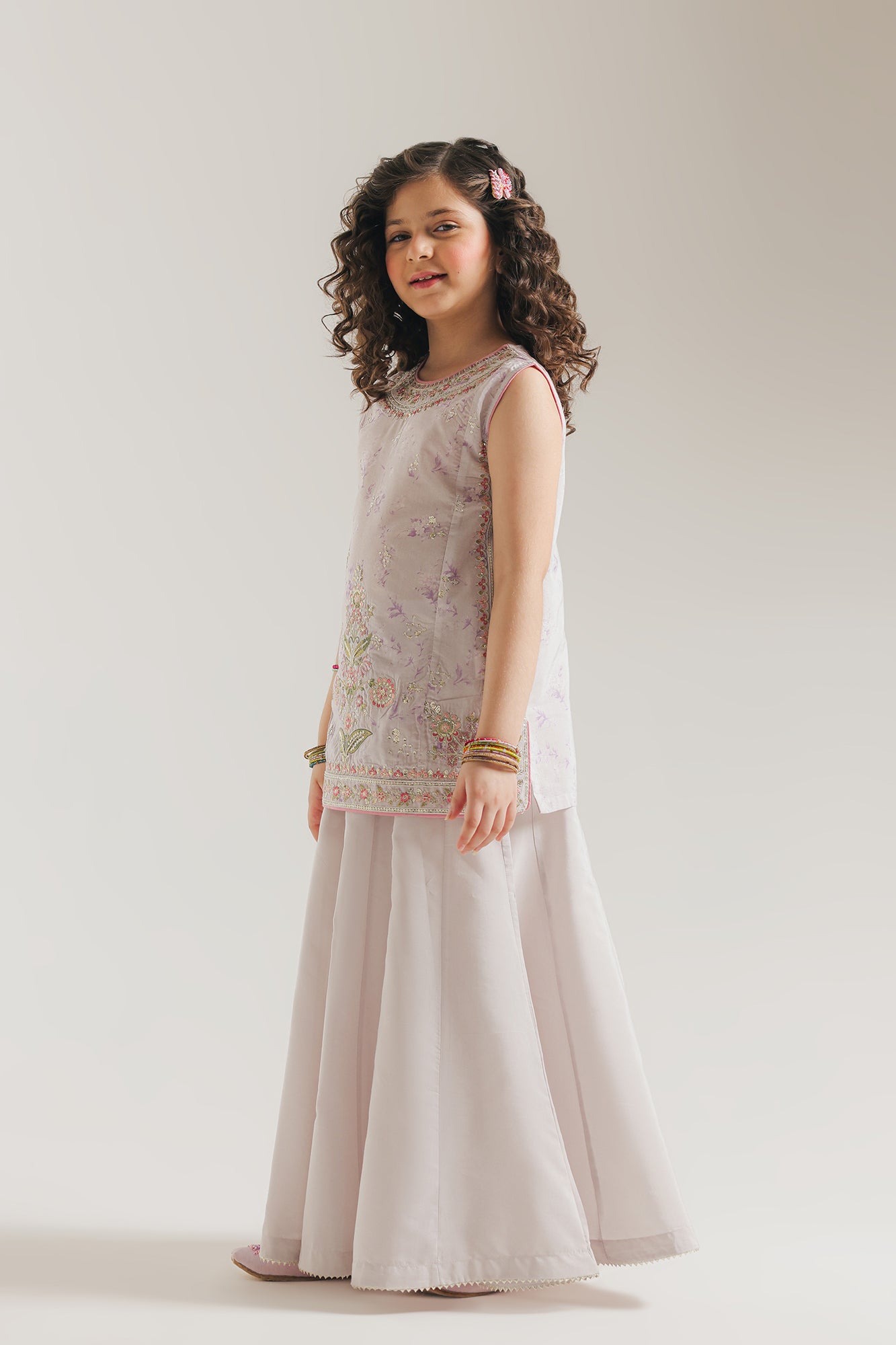 EMBROIDERED SUIT (E0937/404/531 E0937/304/531)