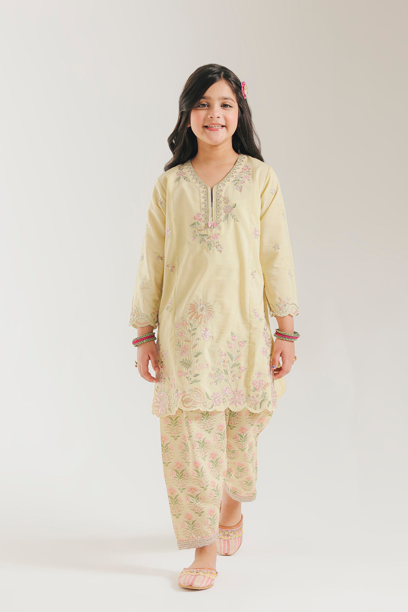 EMBROIDERED SUIT (E0941/404/126 E0941/304/126)