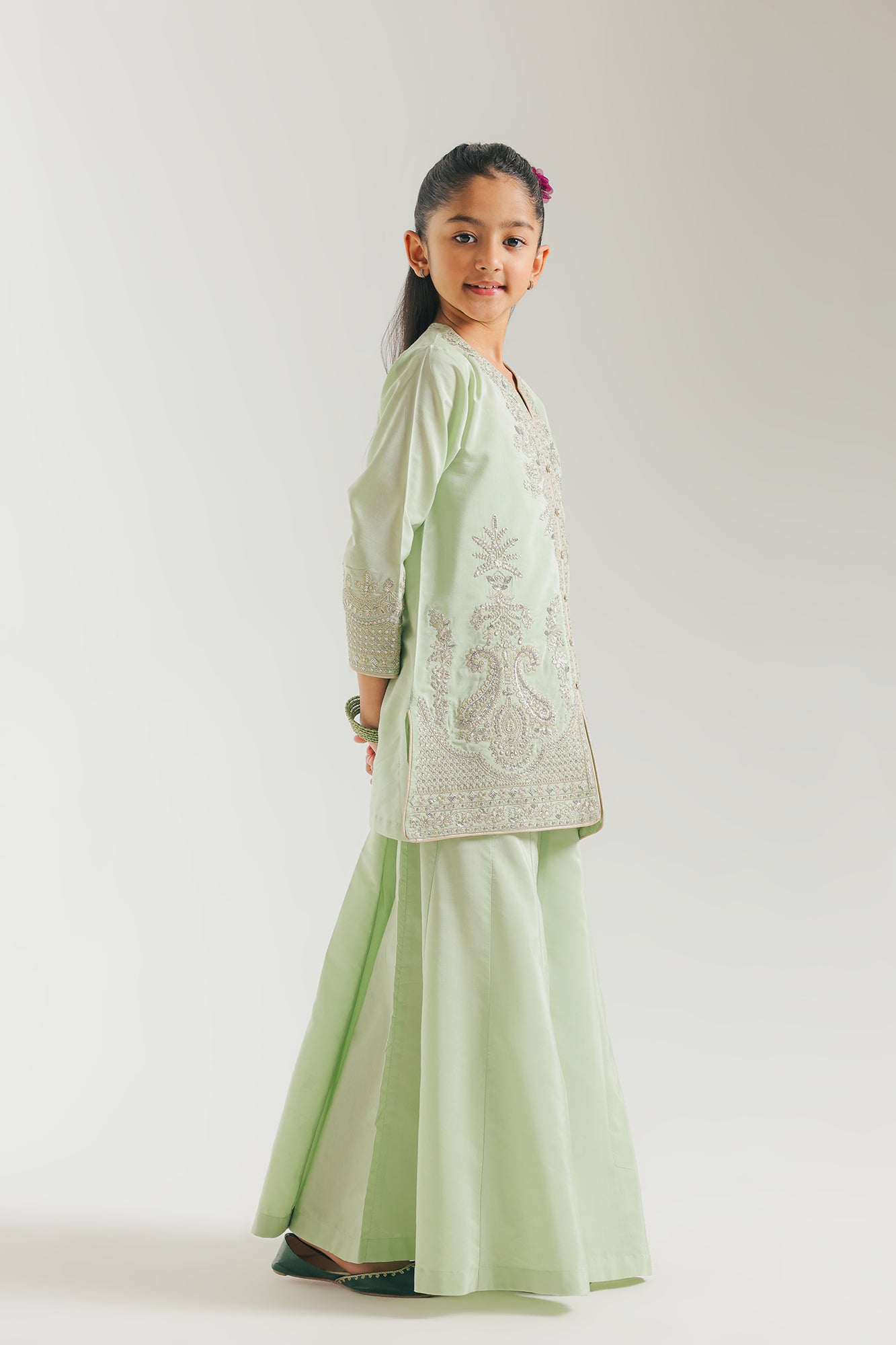 EMBROIDERED SUIT (E0943/404/127 E0943/304/127)