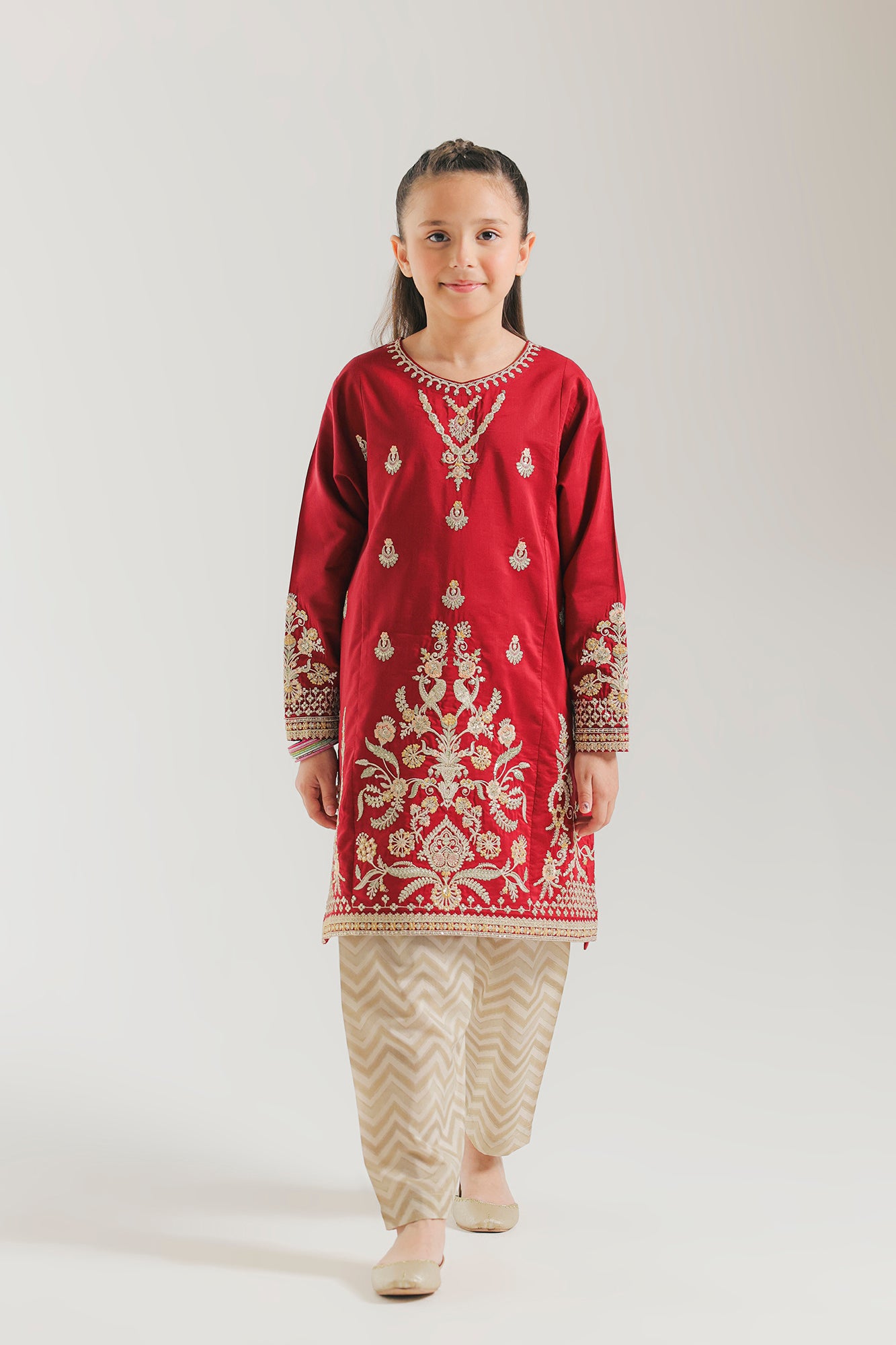 EMBROIDERED SUIT (E0944/404/416 E0944/304/416)